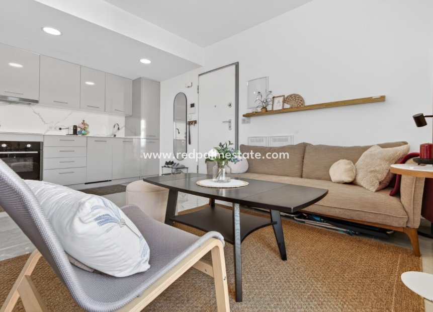 Revente - Appartement -
Torrevieja - Playa de los Locos