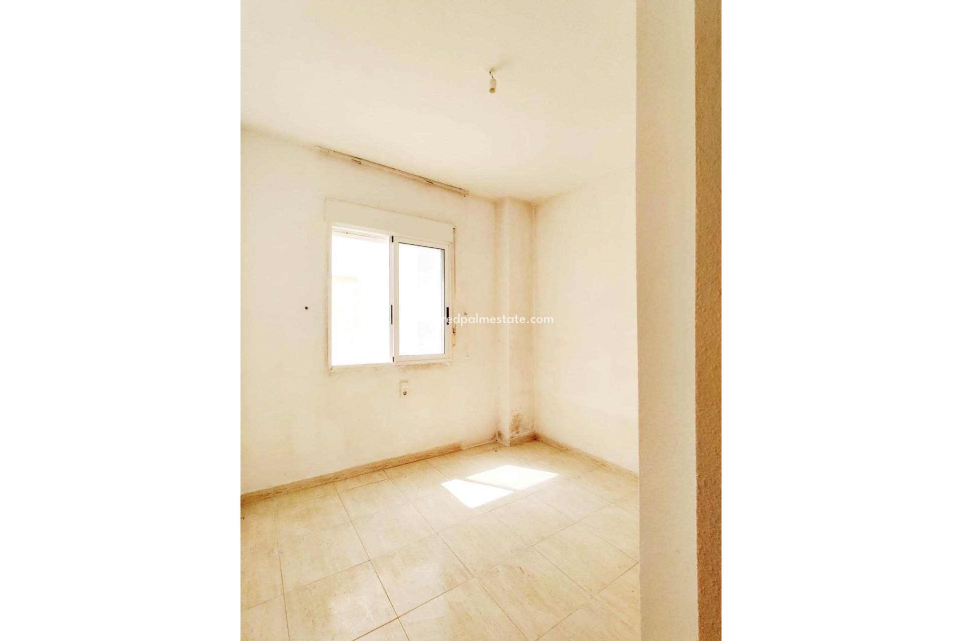 Revente - Appartement -
Torrevieja - Playa de los Locos