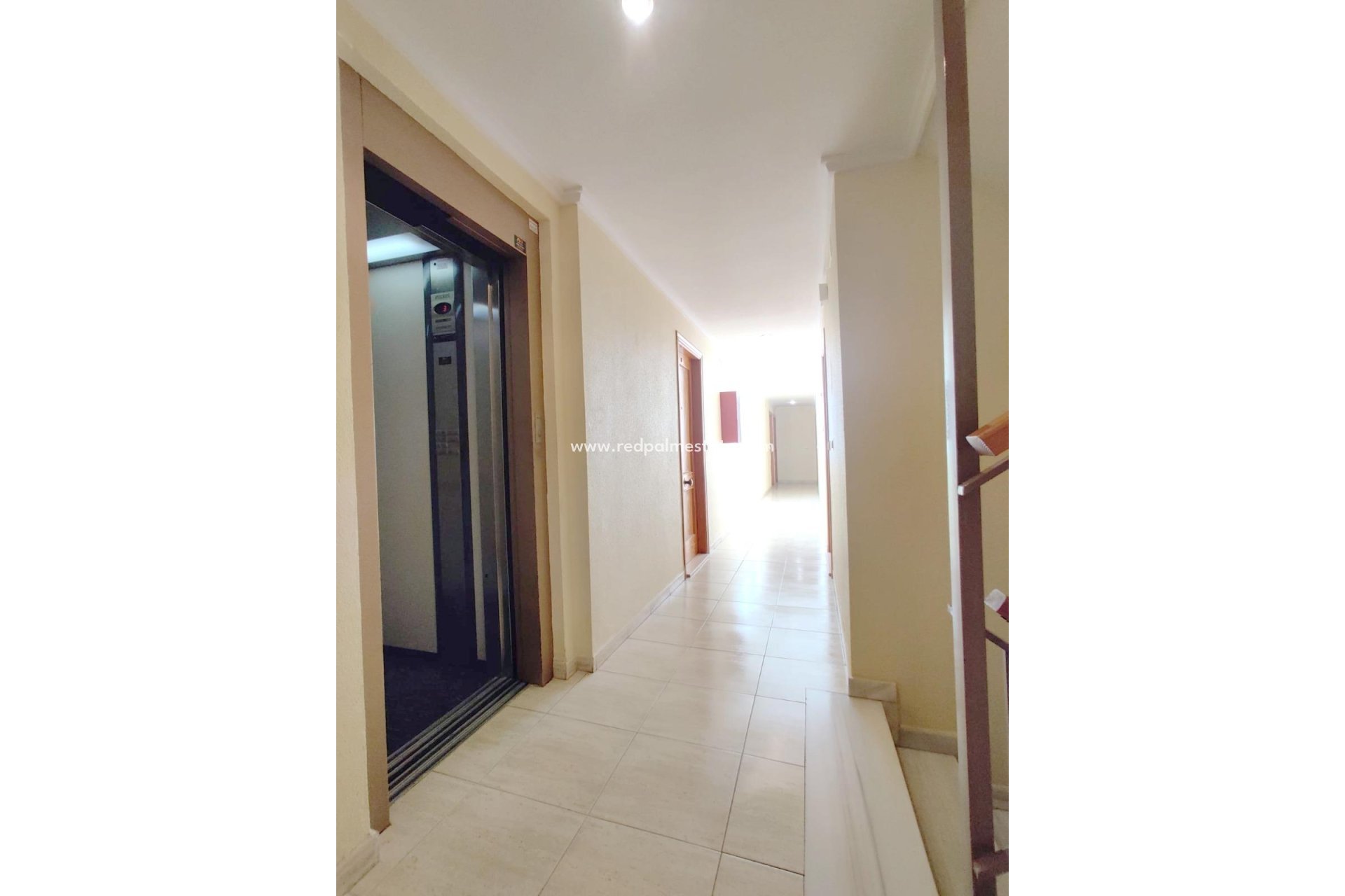 Revente - Appartement -
Torrevieja - Playa de los Locos