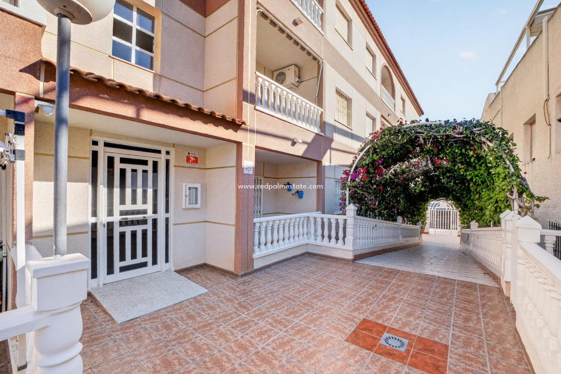 Revente - Appartement -
Torrevieja - Playa de los Locos