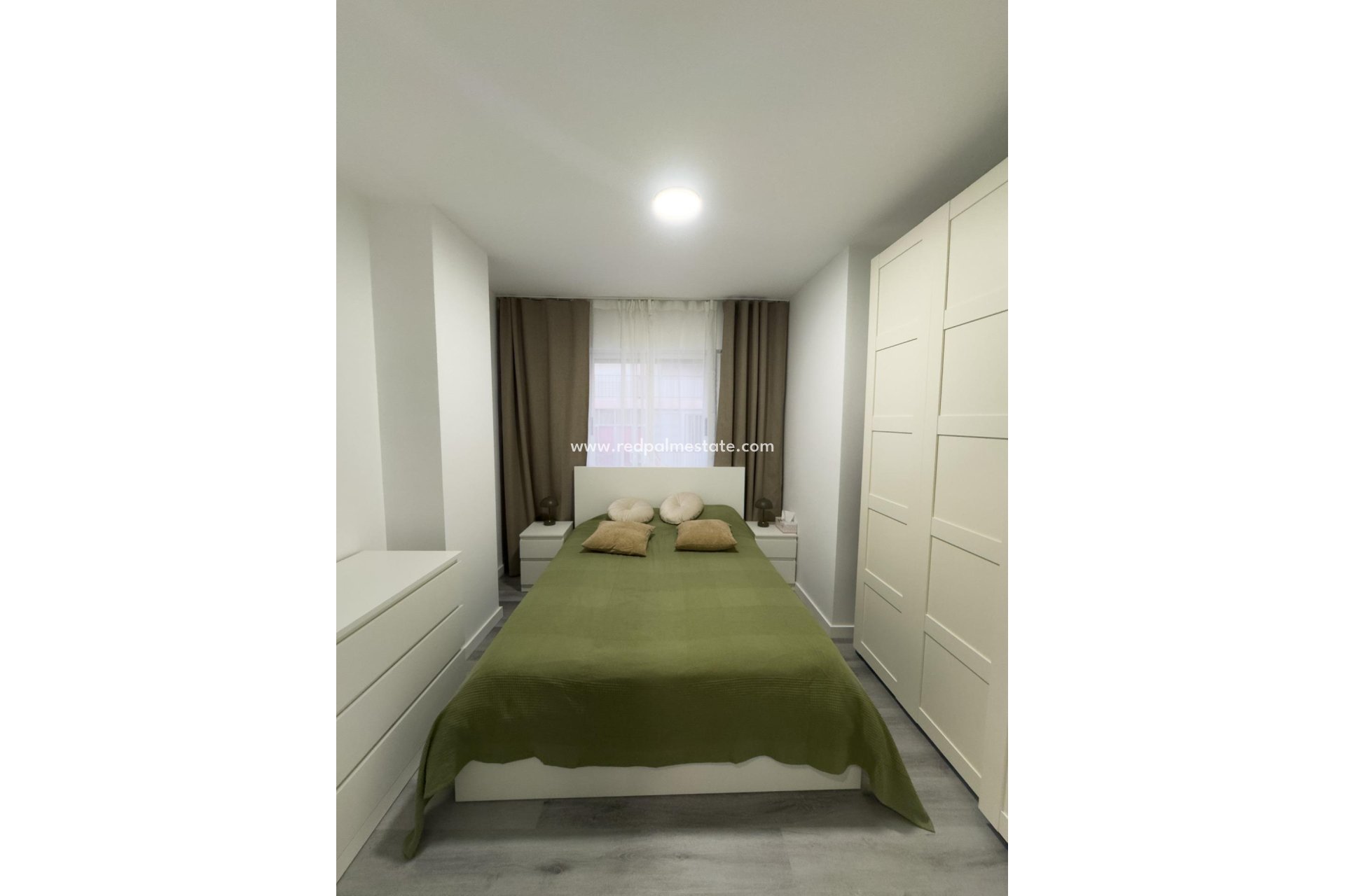 Revente - Appartement -
Torrevieja - Playa de los Locos