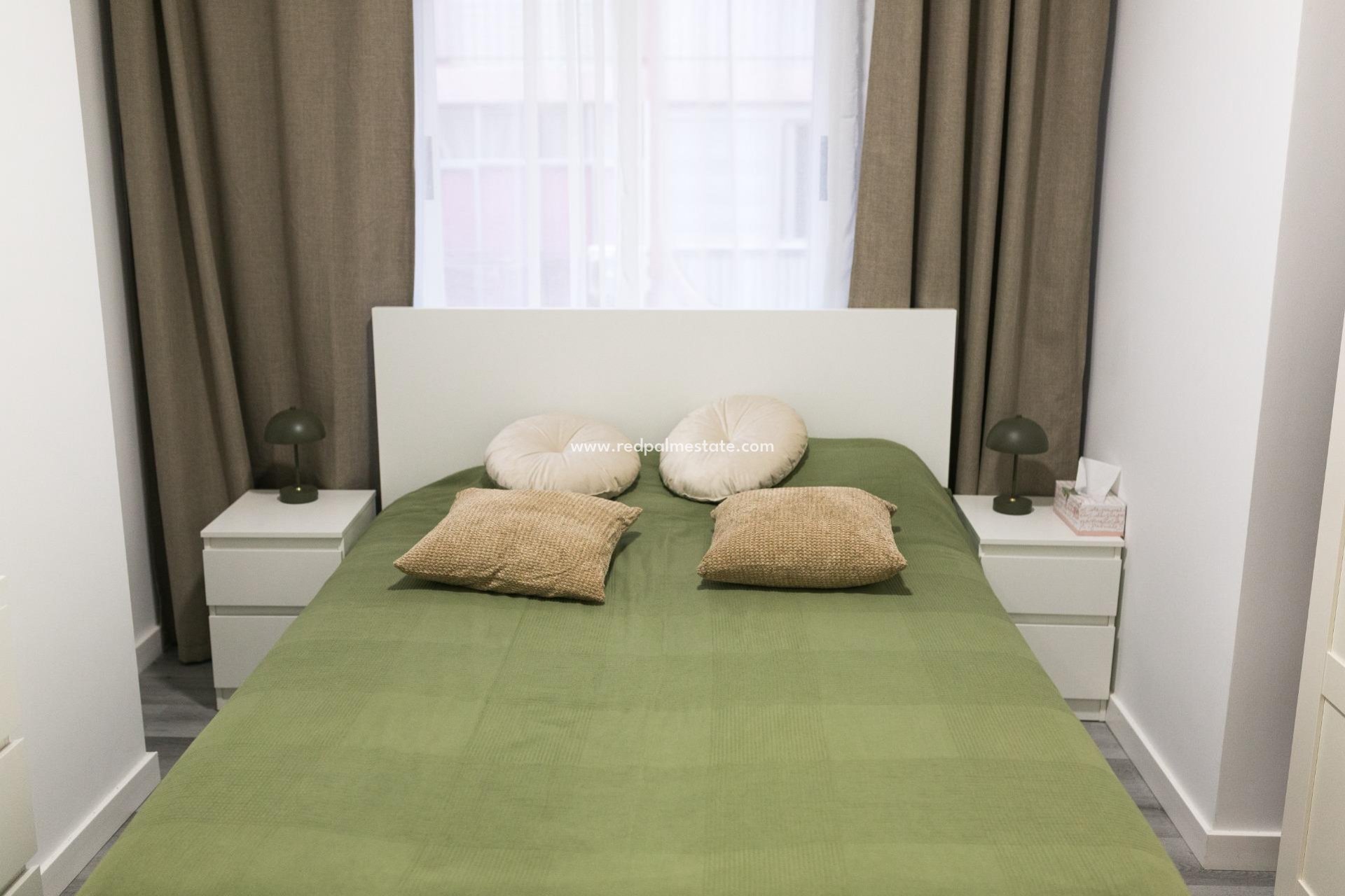 Revente - Appartement -
Torrevieja - Playa de los Locos