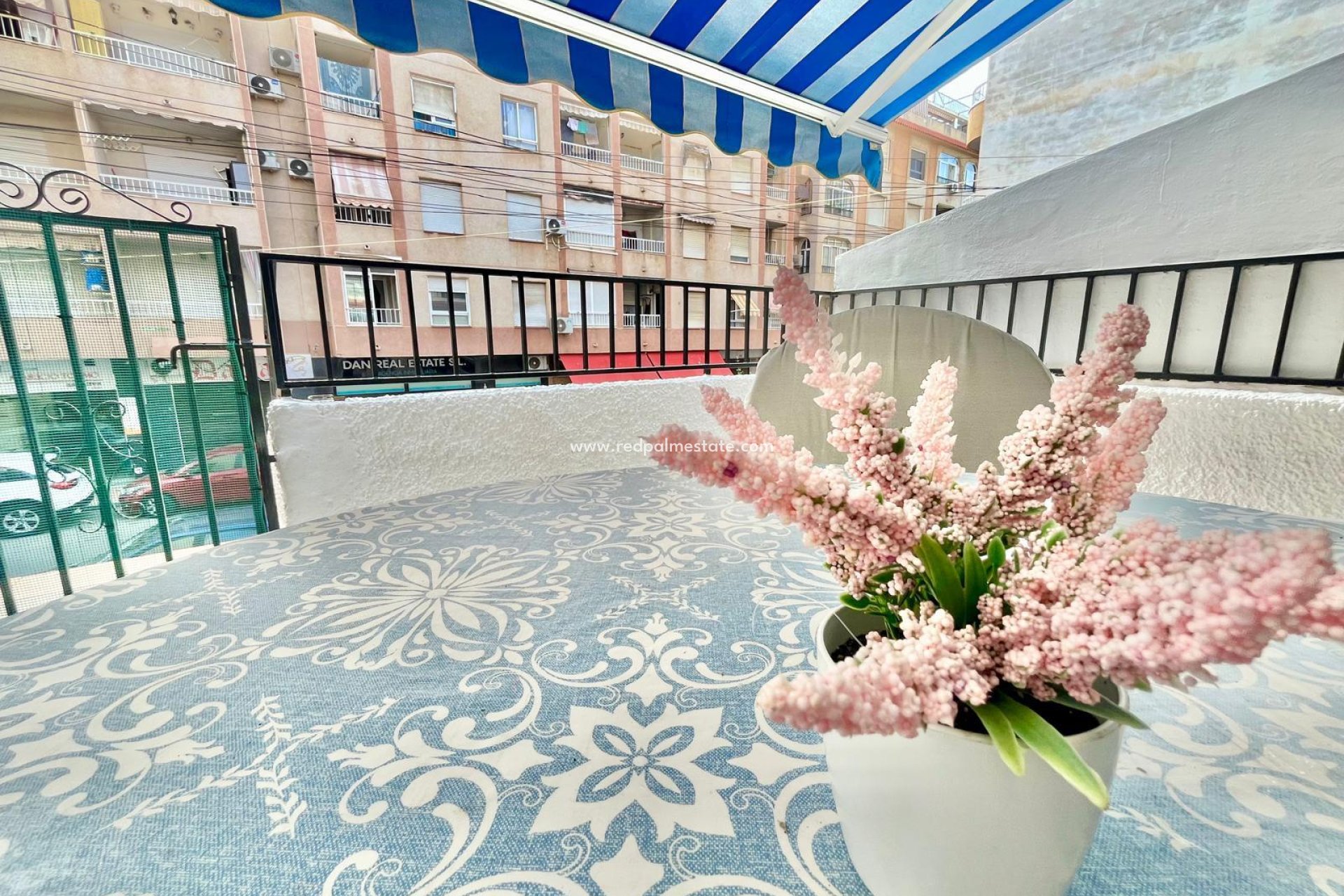 Revente - Appartement -
Torrevieja - Playa de los Locos
