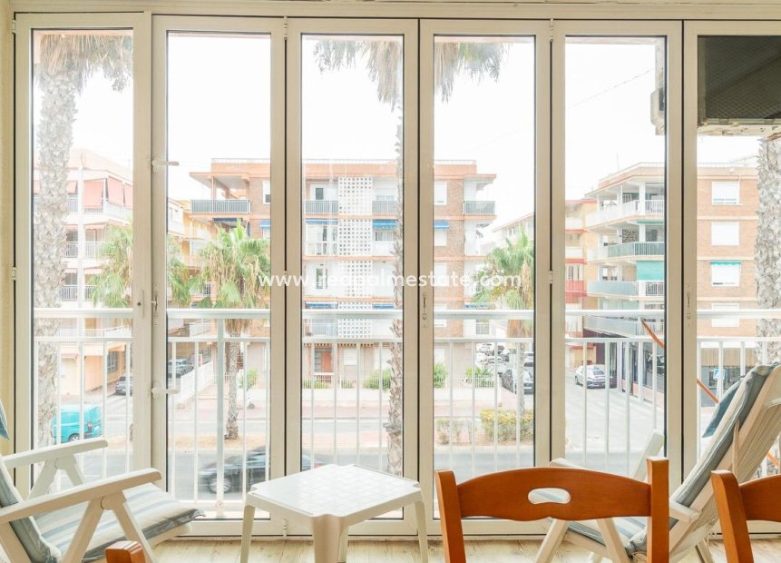 Revente - Appartement -
Torrevieja - Playa de los Naufragos