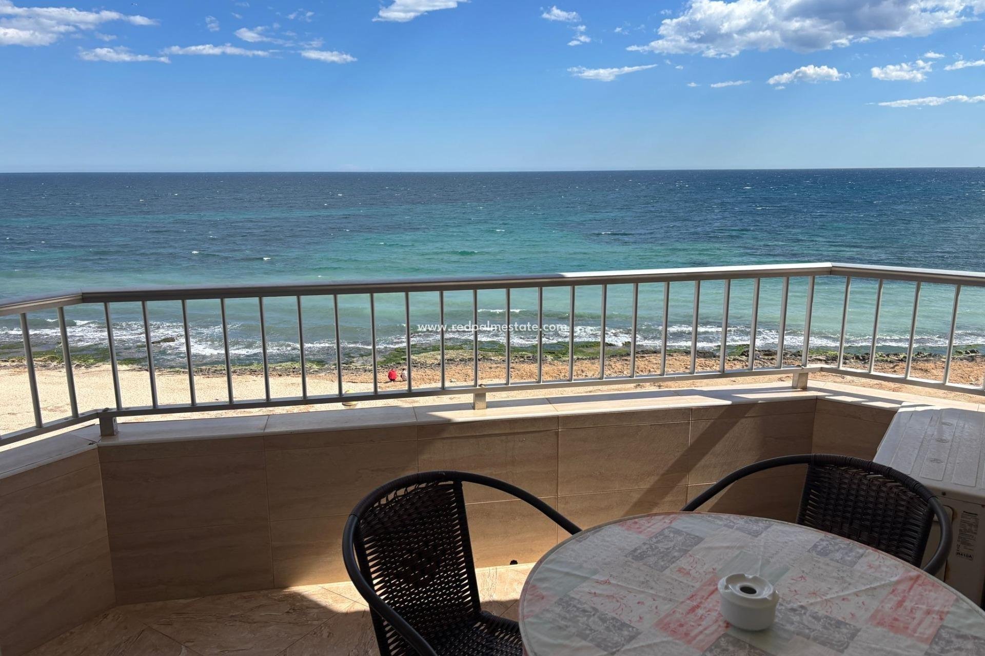 Revente - Appartement -
Torrevieja - Playa de los Naufragos