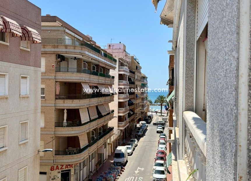Revente - Appartement -
Torrevieja - Playa del Cura