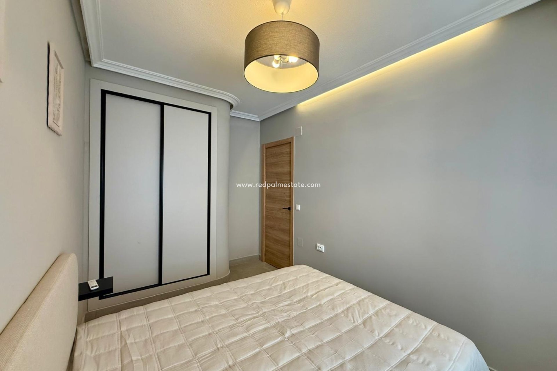 Revente - Appartement -
Torrevieja - Playa del Cura