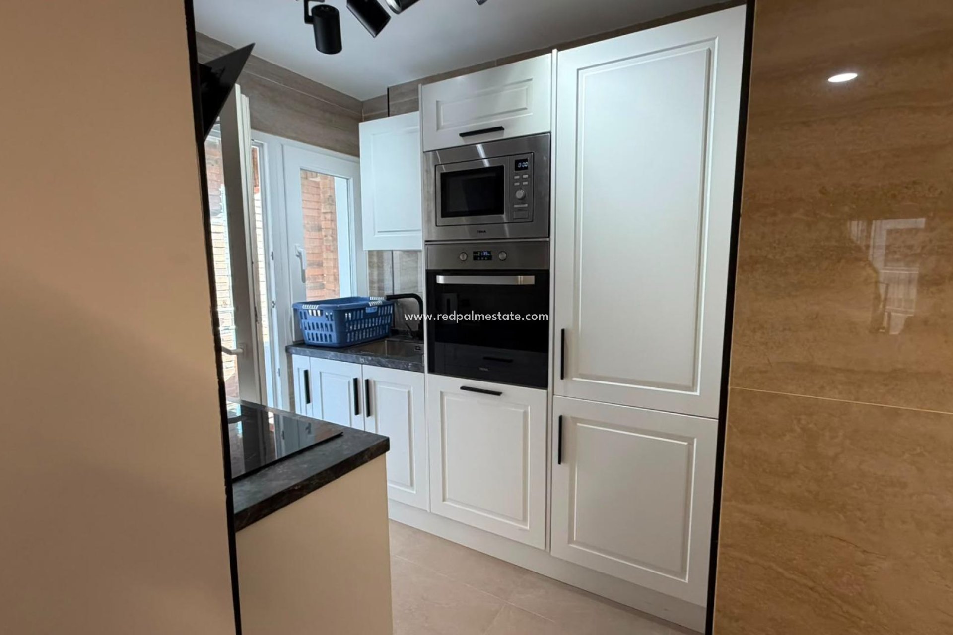 Revente - Appartement -
Torrevieja - Playa del Cura