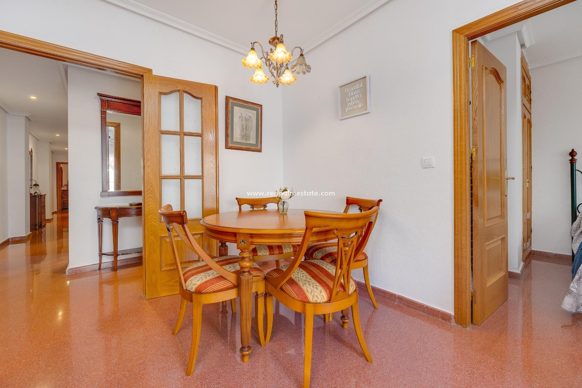 Revente - Appartement -
Torrevieja - Playa del Cura