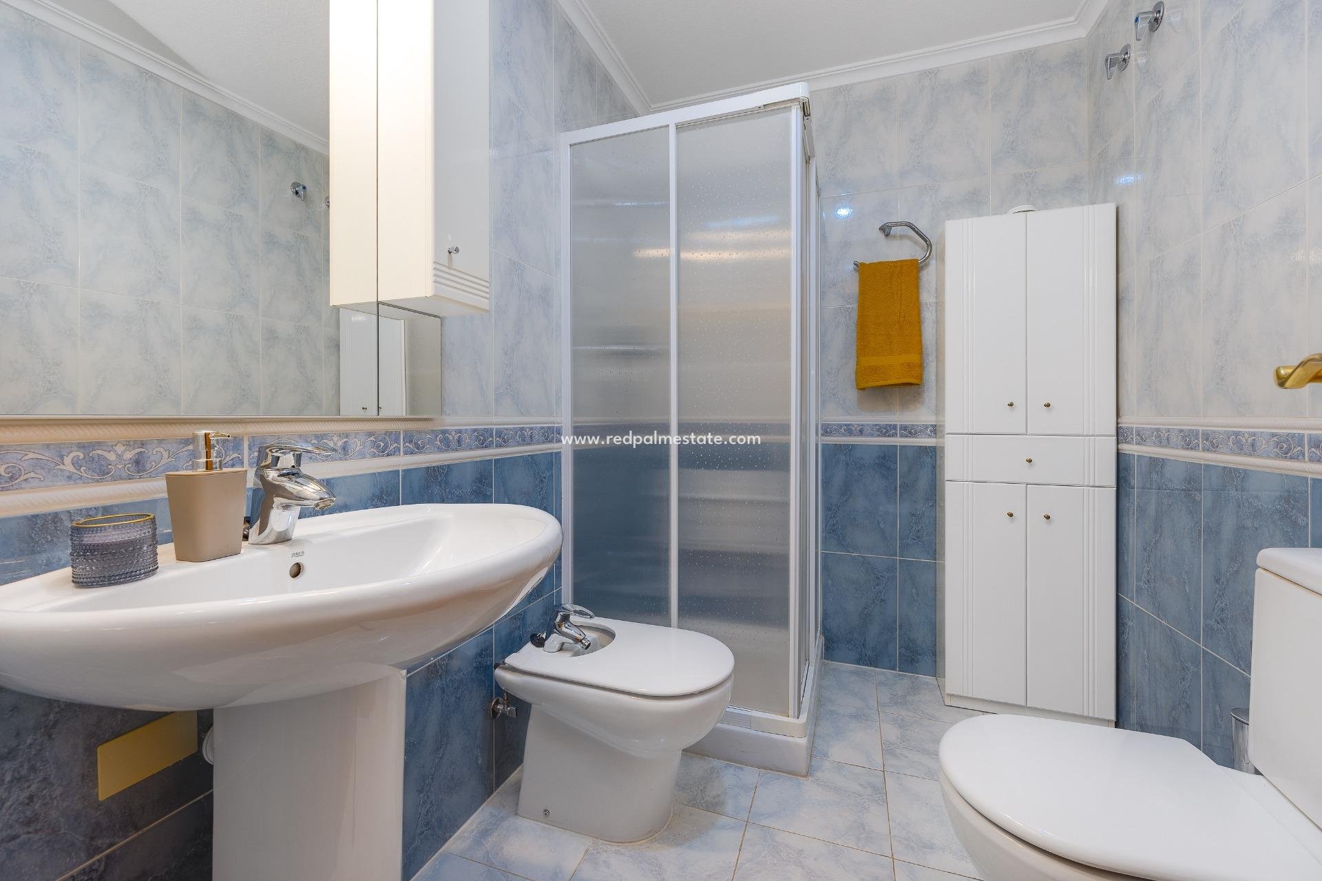 Revente - Appartement -
Torrevieja - Playa del Cura