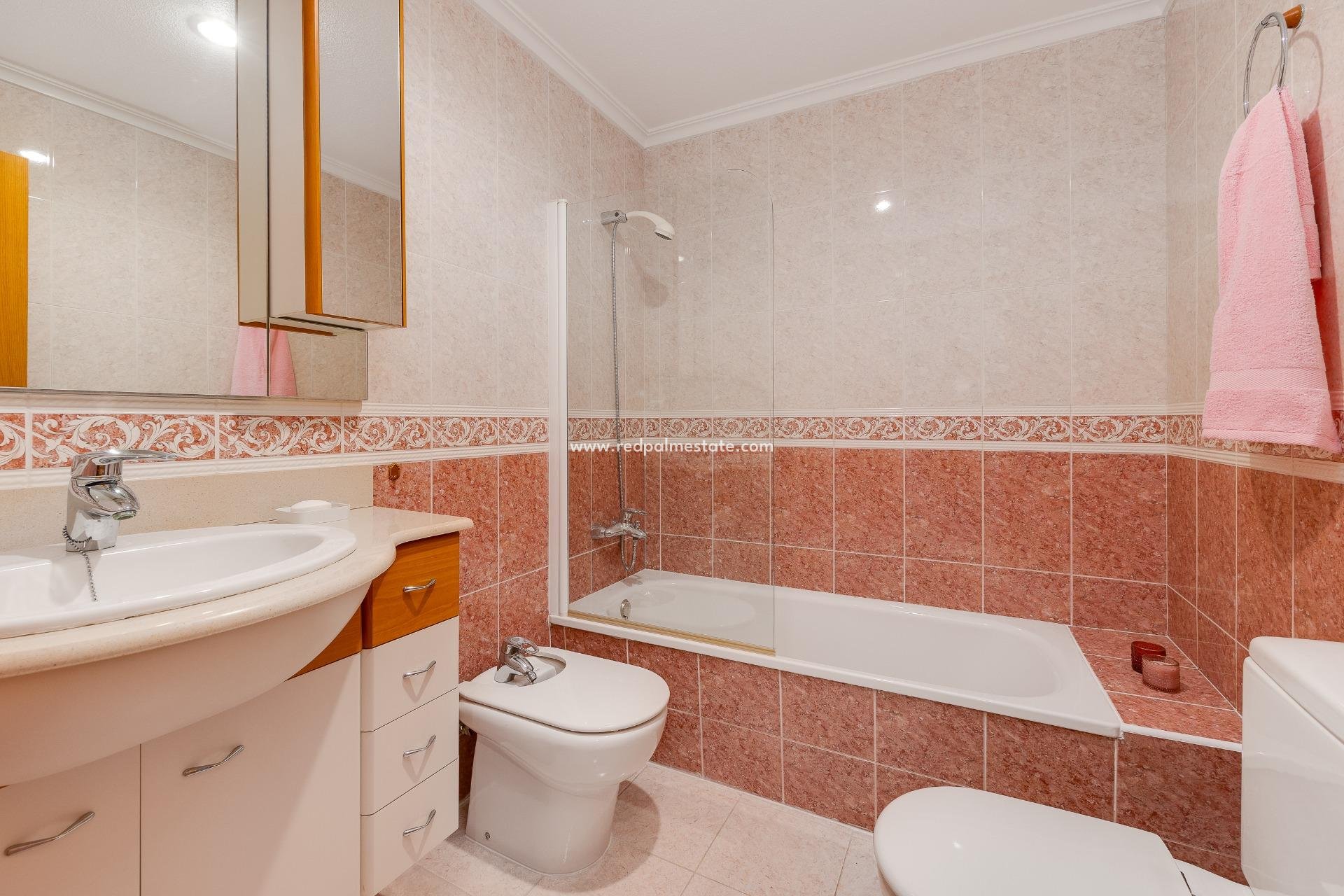 Revente - Appartement -
Torrevieja - Playa del Cura