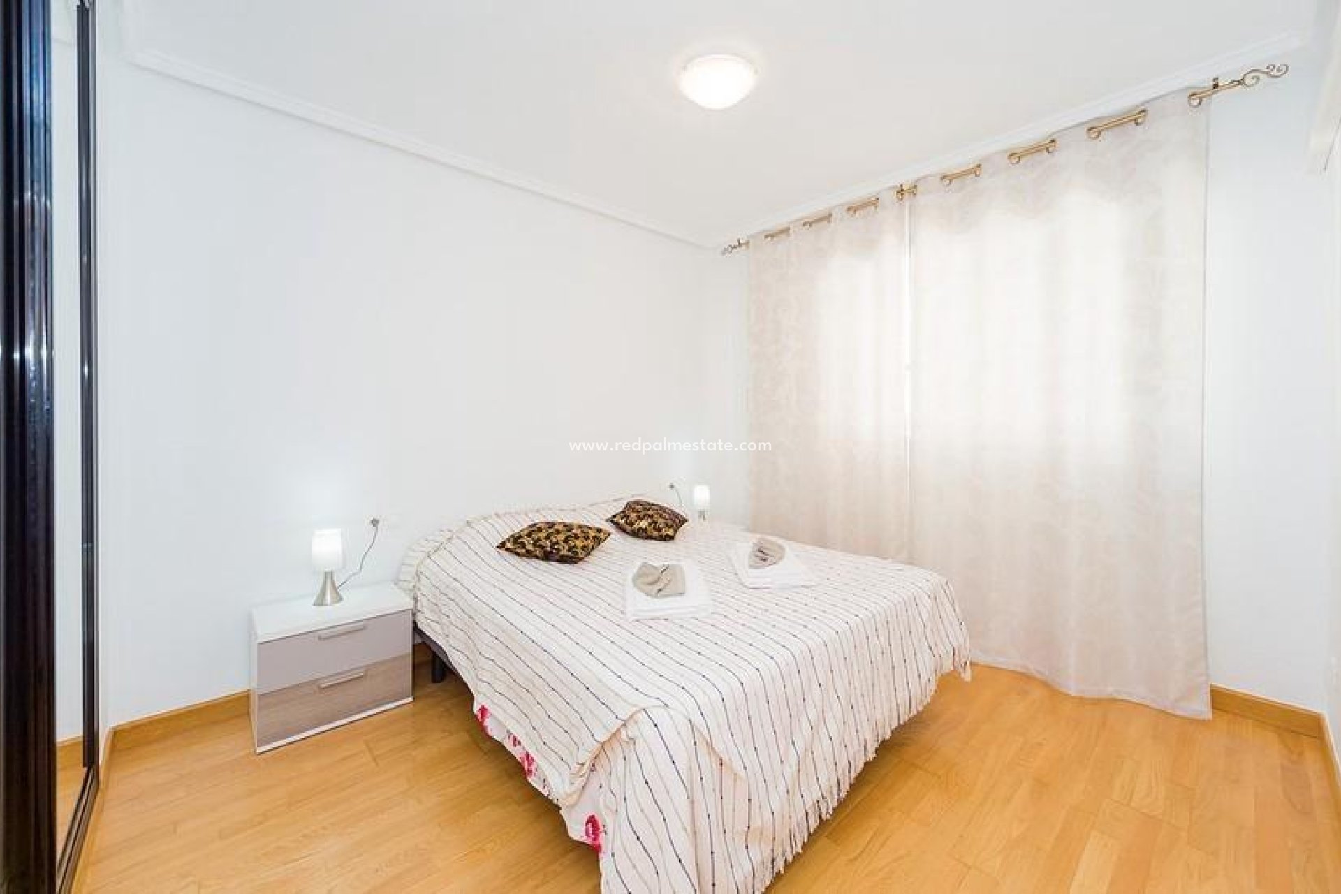 Revente - Appartement -
Torrevieja - Playa del Cura
