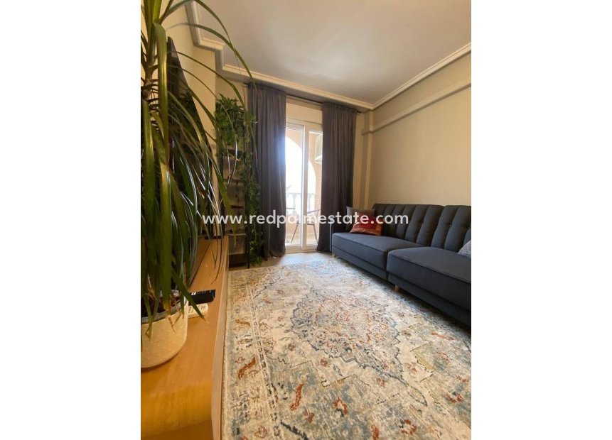 Revente - Appartement -
Torrevieja - Playa del Cura