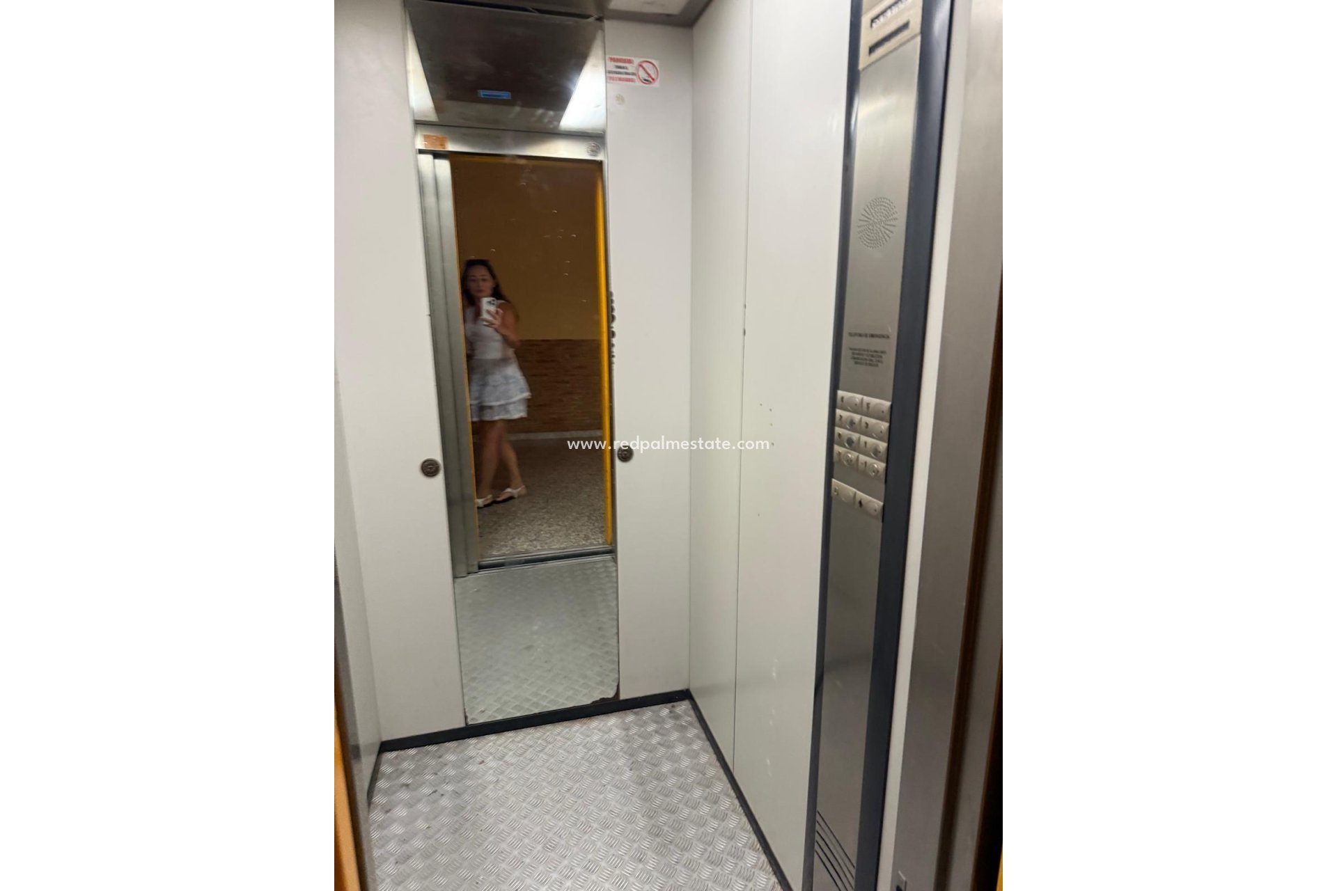 Revente - Appartement -
Torrevieja - Playa del Cura