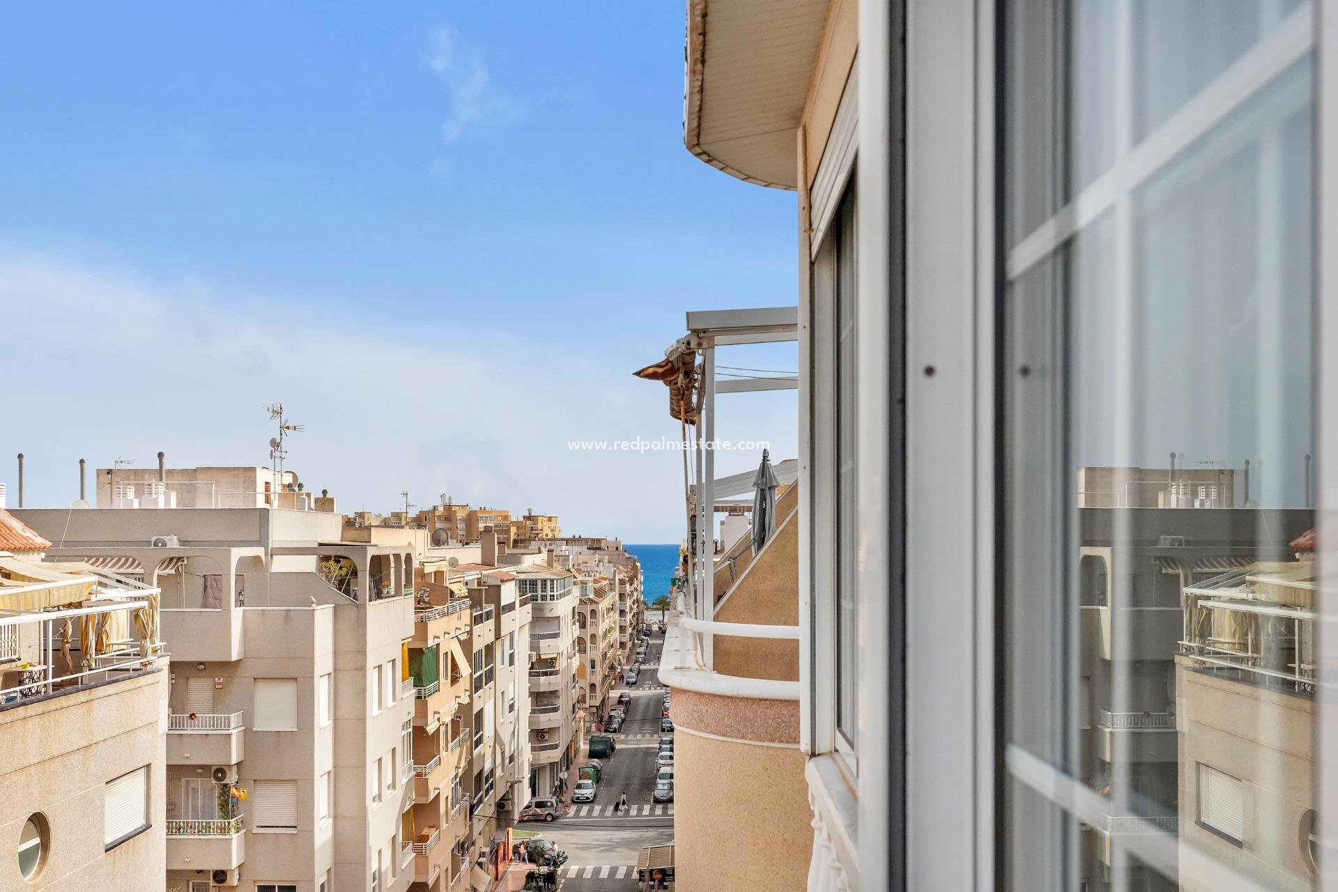 Revente - Appartement -
Torrevieja - Playa del Cura