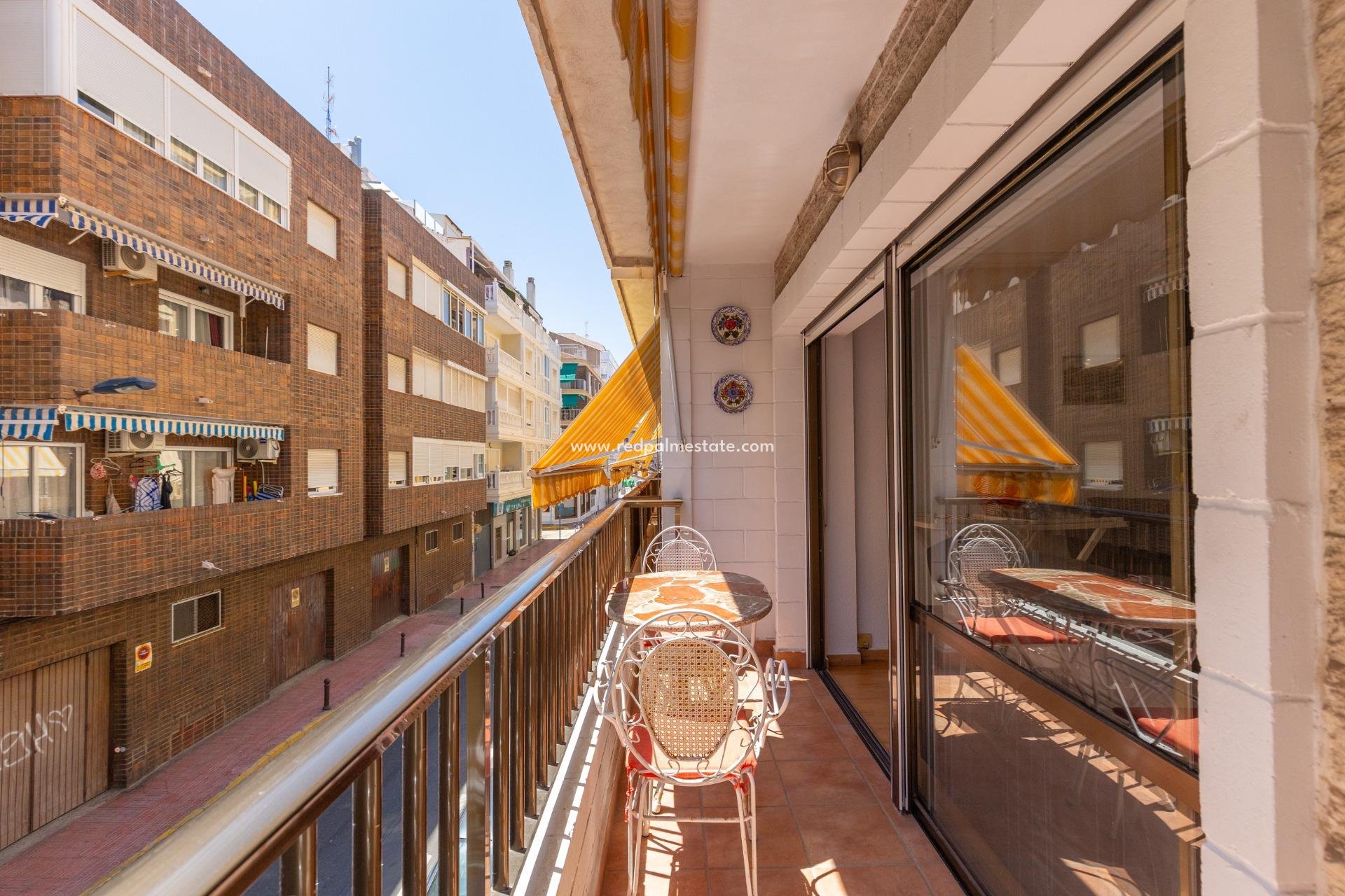 Revente - Appartement -
Torrevieja - Playa del Cura