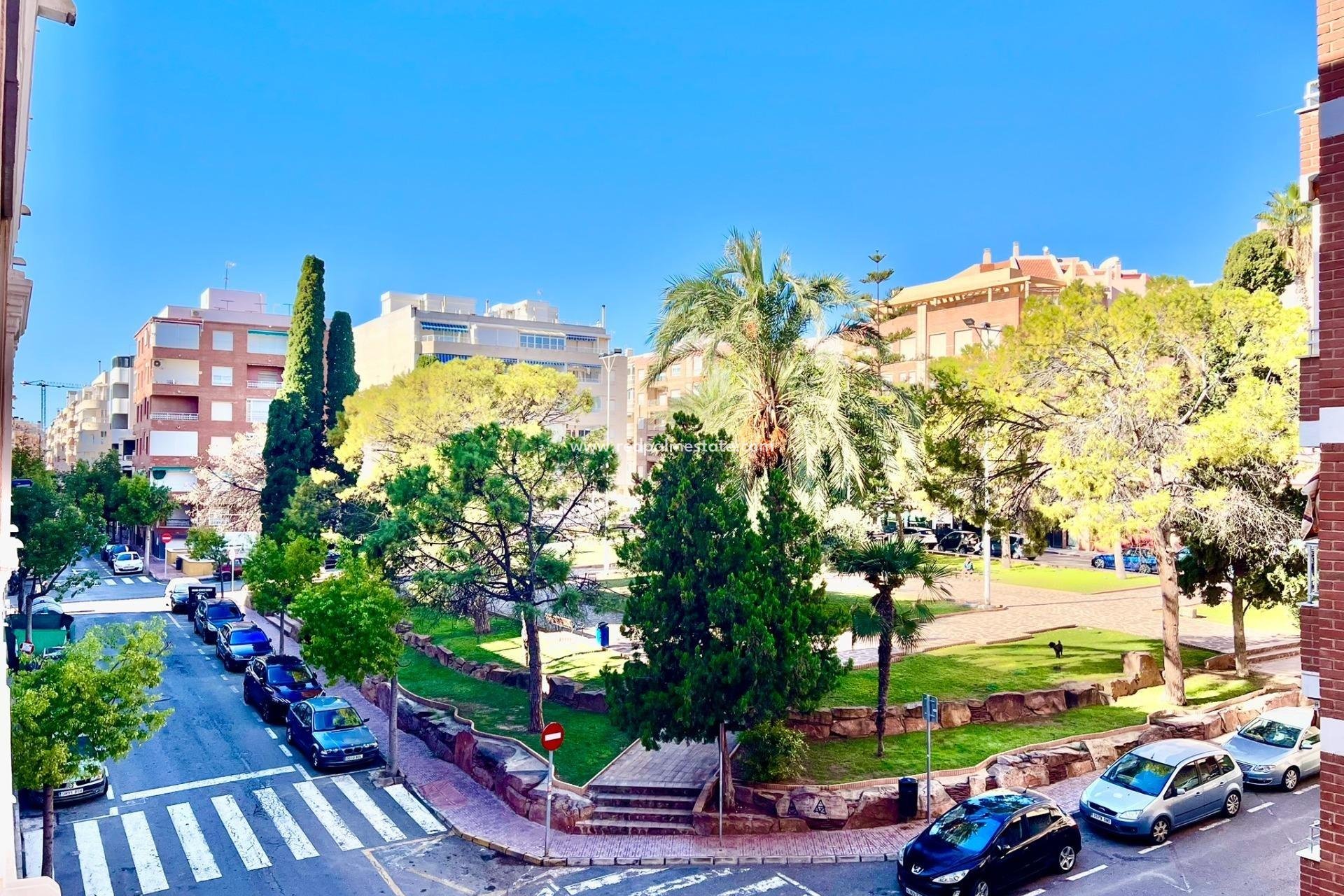 Revente - Appartement -
Torrevieja - Playa del Cura