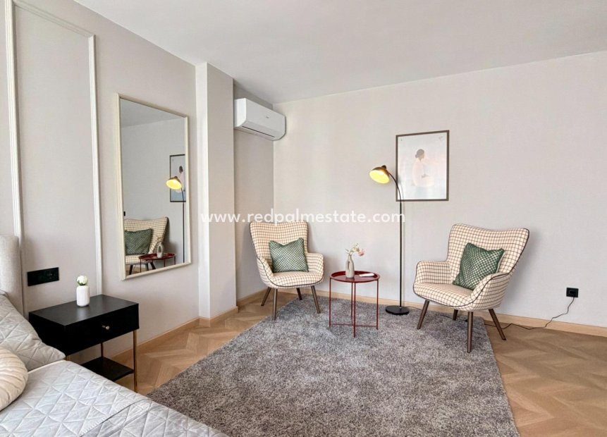 Revente - Appartement -
Torrevieja - Playa del Cura