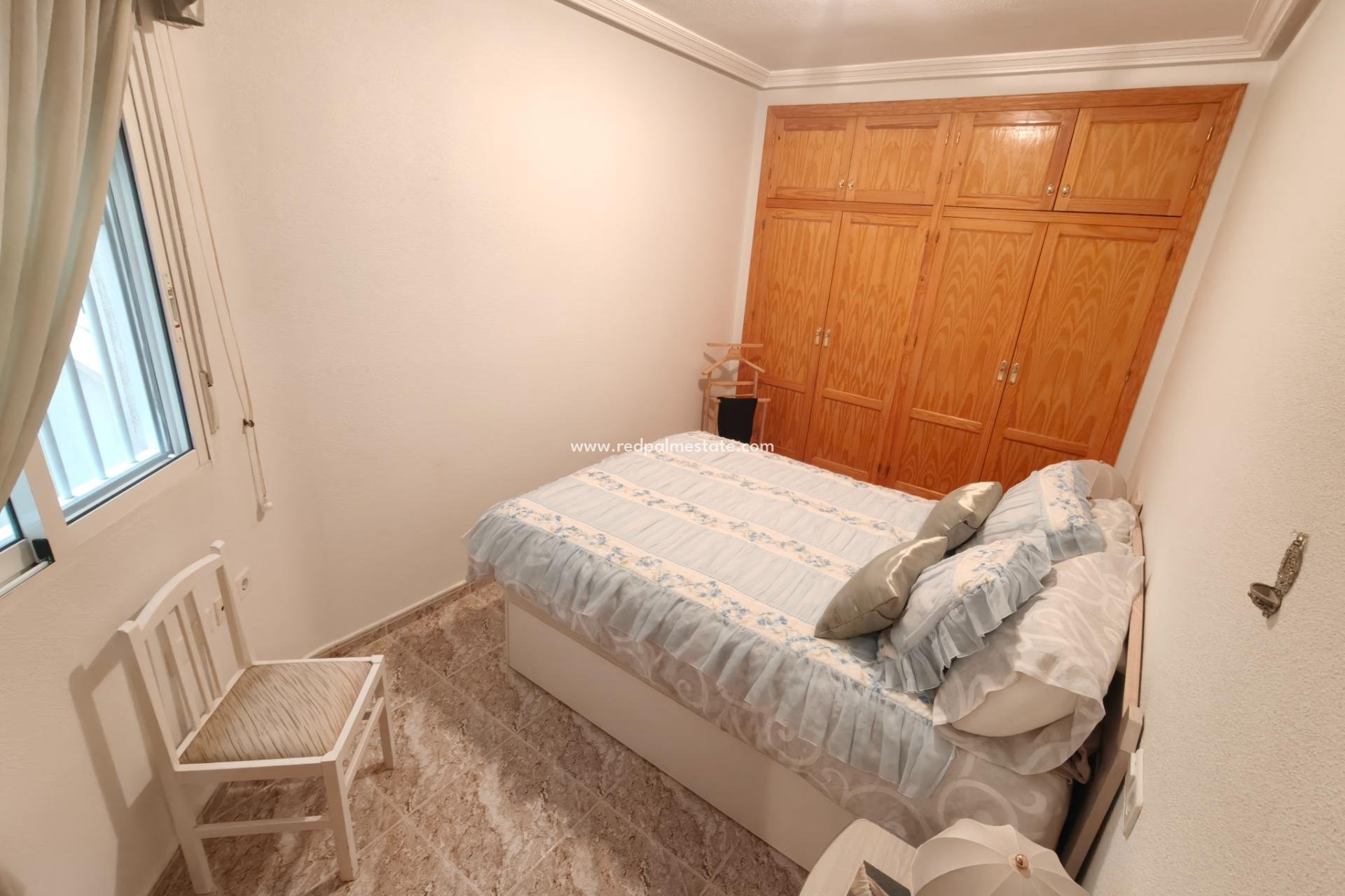 Revente - Appartement -
Torrevieja - Playa del Cura