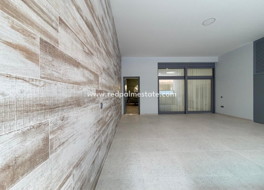 Revente - Appartement -
Torrevieja - Playa del Cura