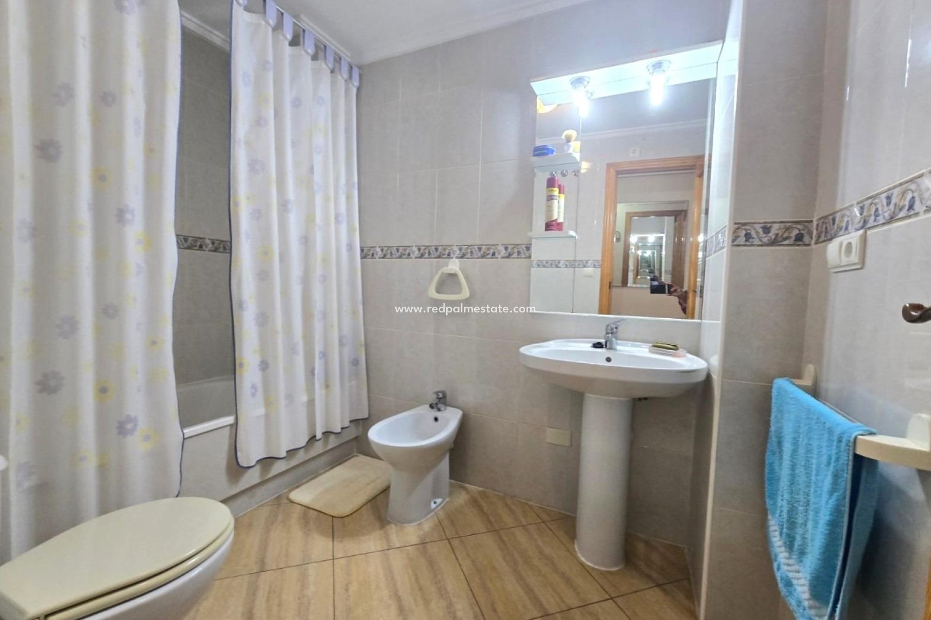 Revente - Appartement -
Torrevieja - Playa del Cura