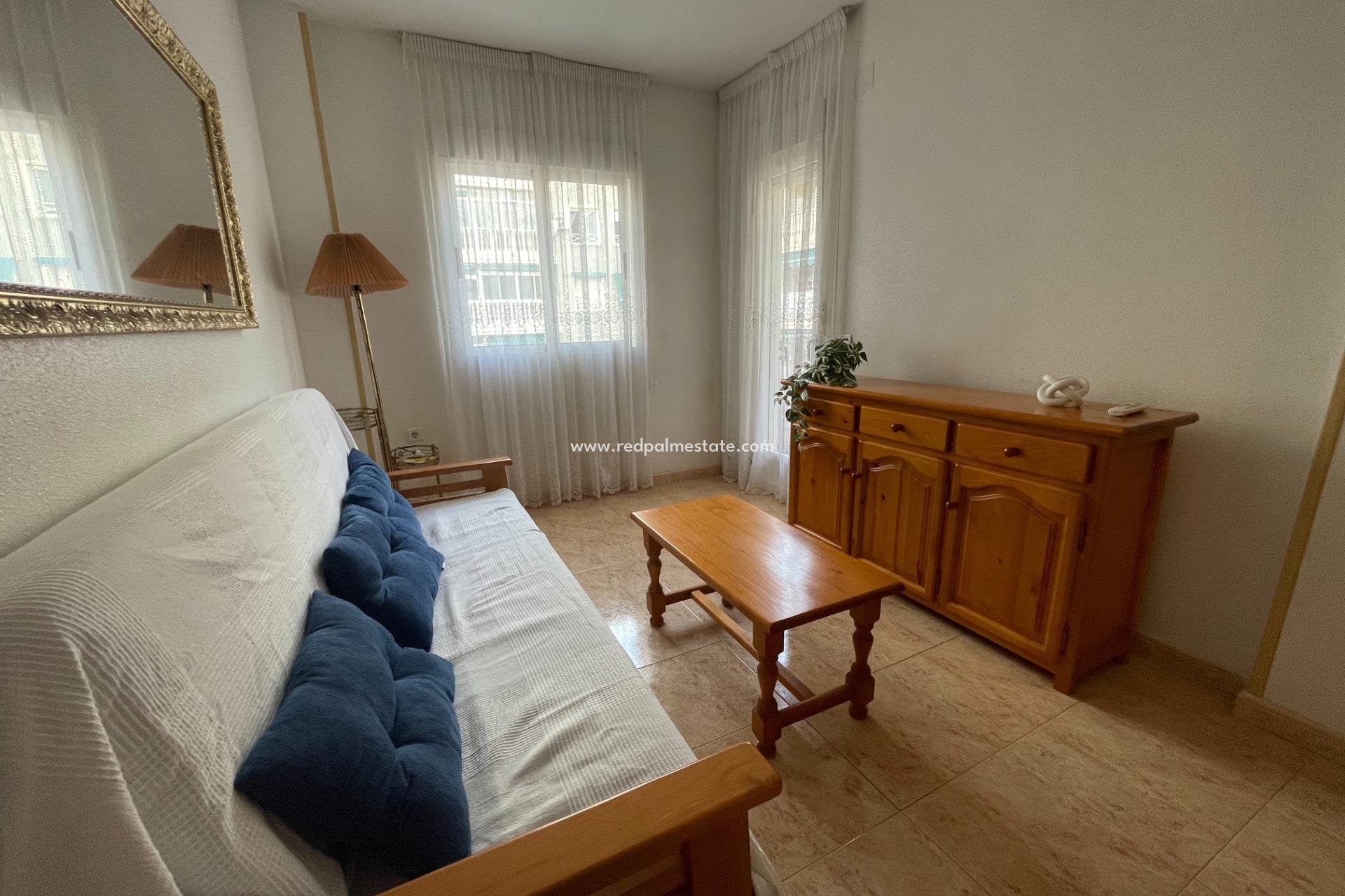 Revente - Appartement -
Torrevieja - Playa del Cura