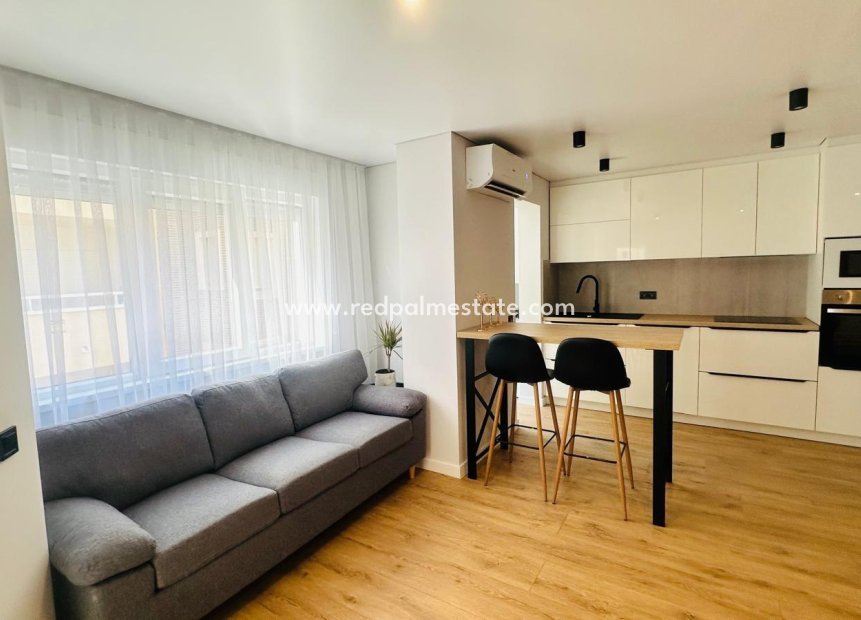 Revente - Appartement -
Torrevieja - Playa del Cura