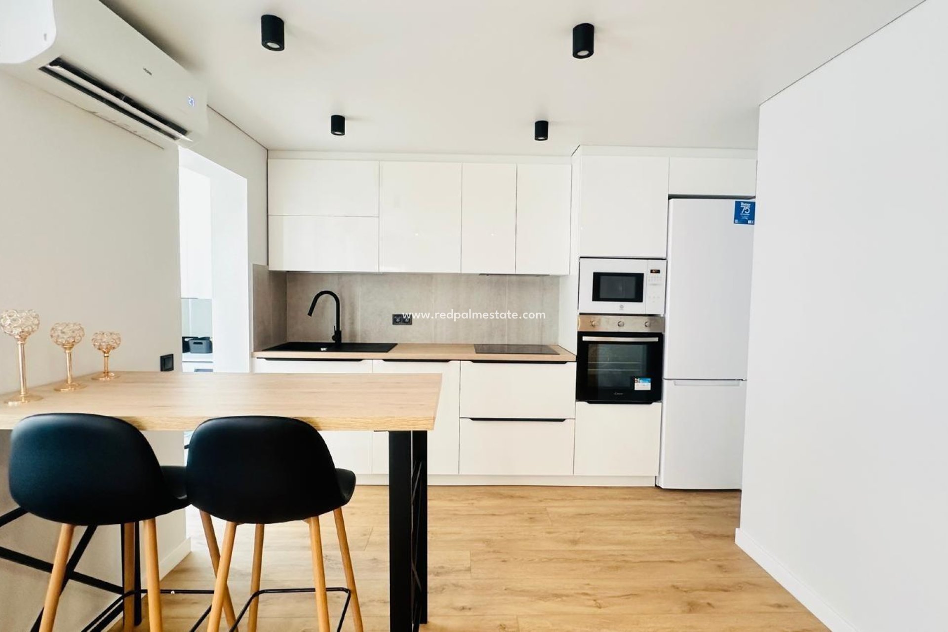 Revente - Appartement -
Torrevieja - Playa del Cura