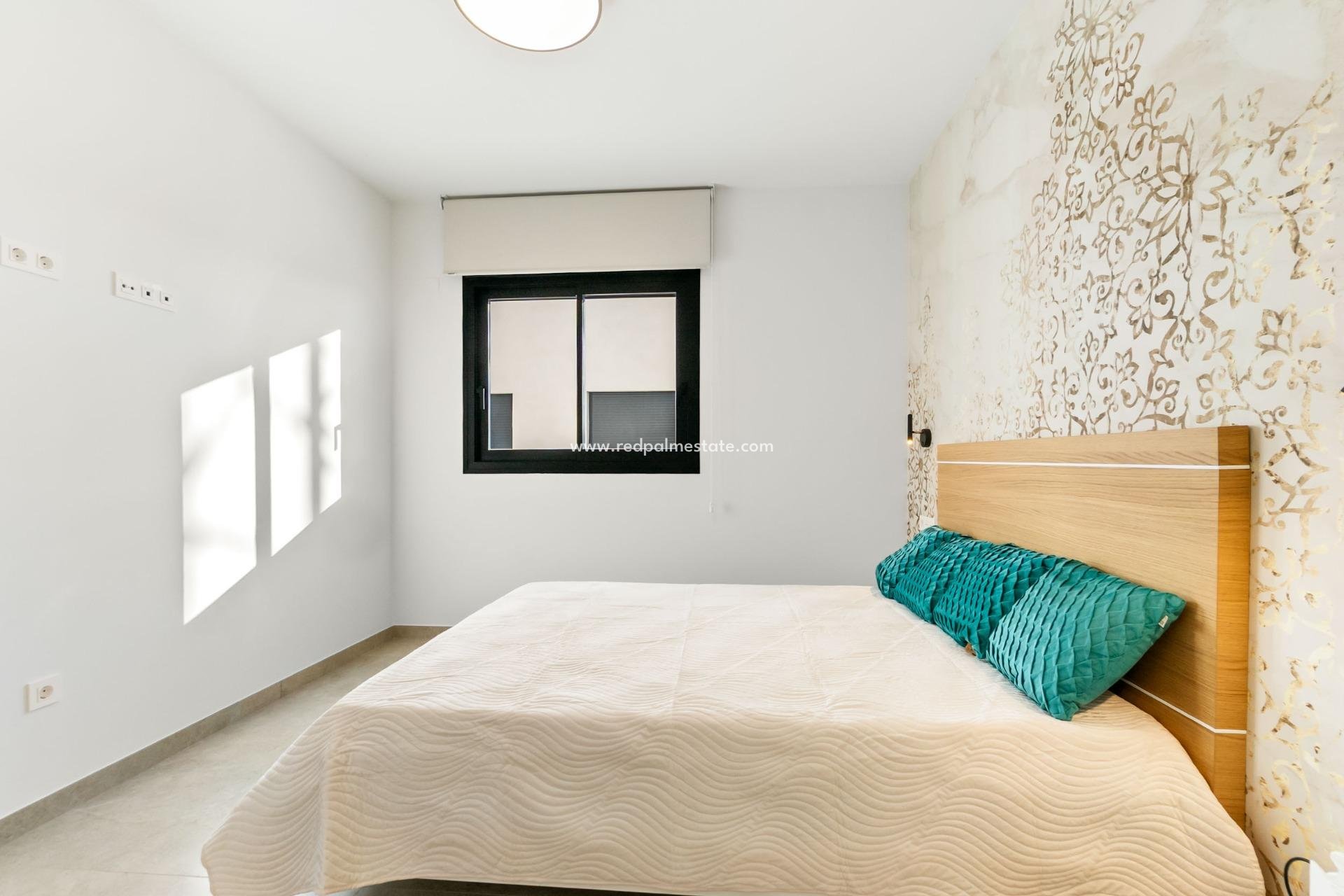 Revente - Appartement -
Torrevieja - Playa del Cura