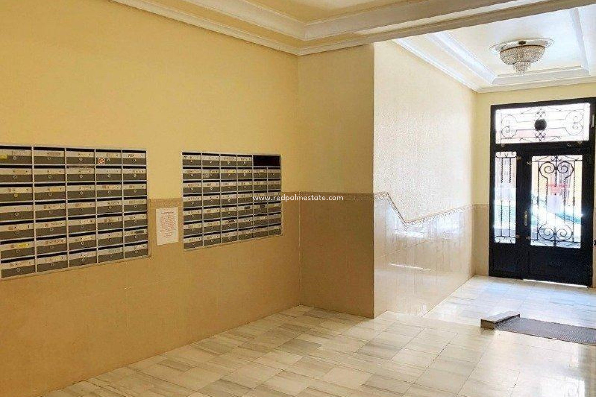 Revente - Appartement -
Torrevieja - Playa del Cura