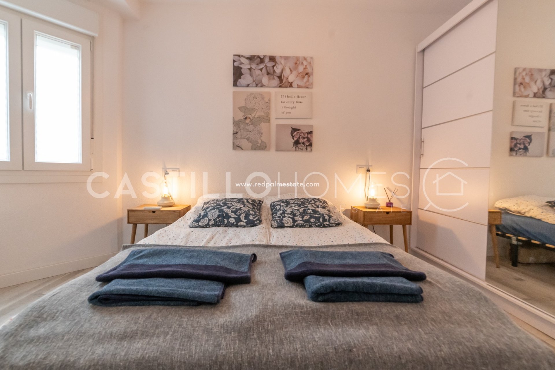 Revente - Appartement -
Torrevieja - Playa del Cura