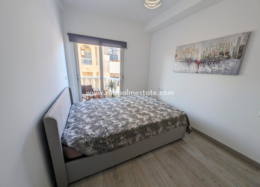 Revente - Appartement -
Torrevieja - Playa del Cura