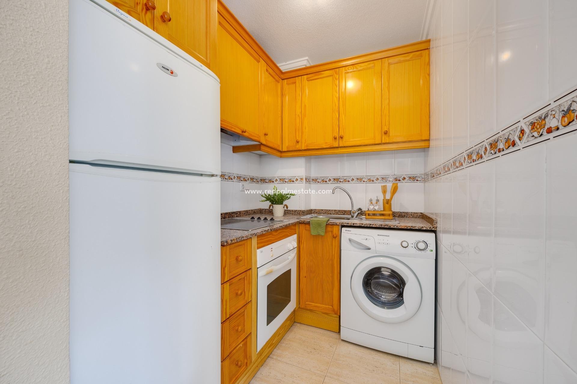 Revente - Appartement -
Torrevieja - Playa del Cura