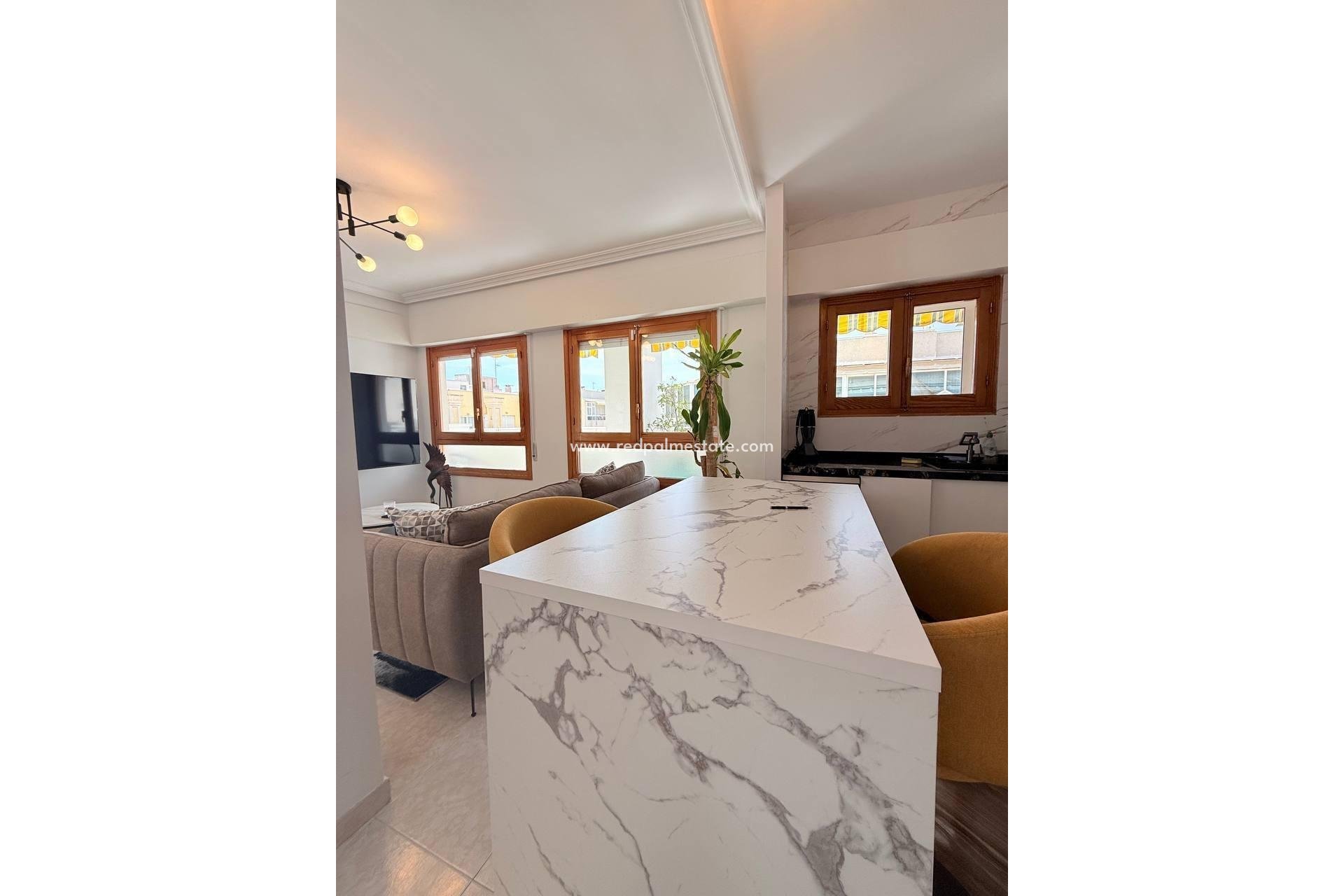 Revente - Appartement -
Torrevieja - Playa del Cura