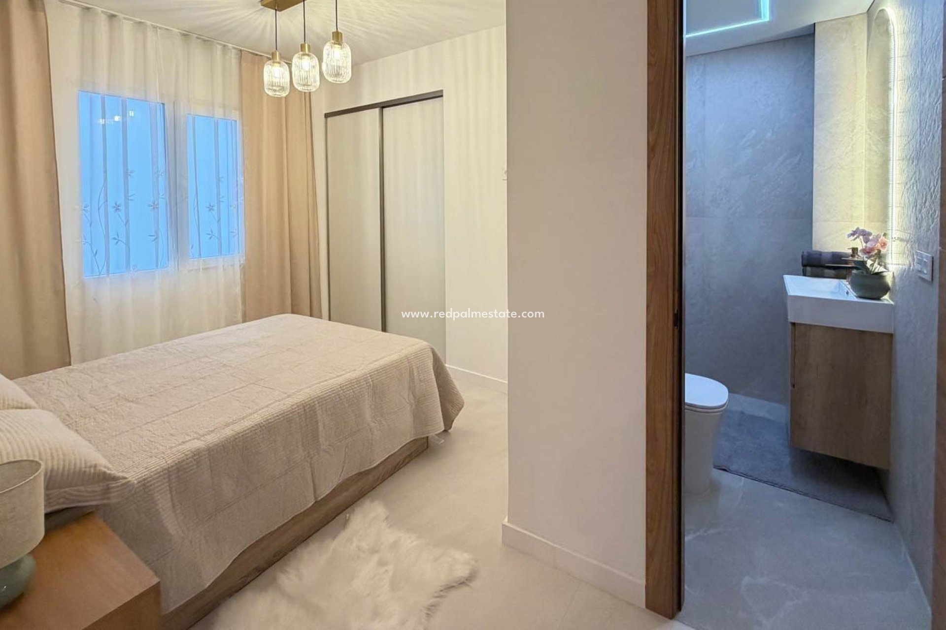 Revente - Appartement -
Torrevieja - Playa del Cura