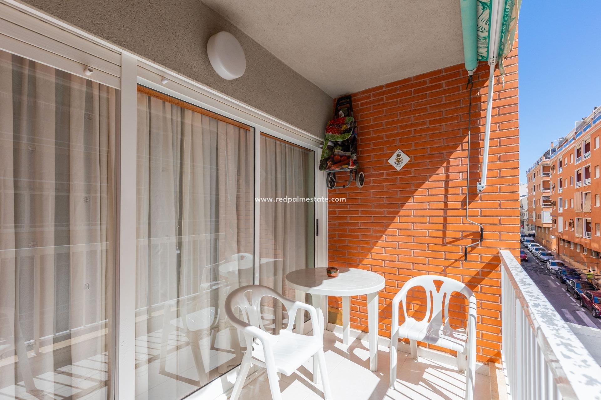 Revente - Appartement -
Torrevieja - Playa del Cura
