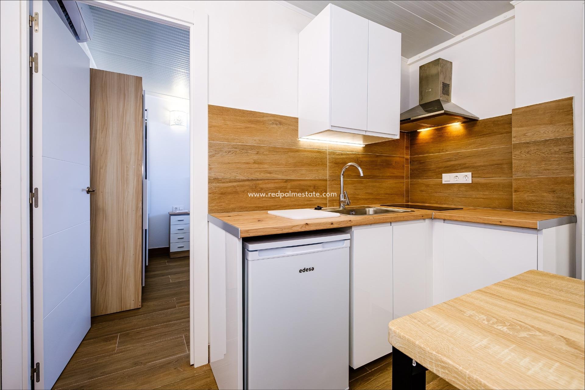 Revente - Appartement -
Torrevieja - Playa del Cura
