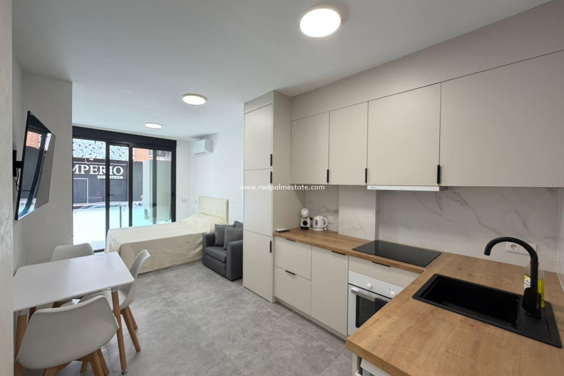 Revente - Appartement -
Torrevieja - Playa del Cura