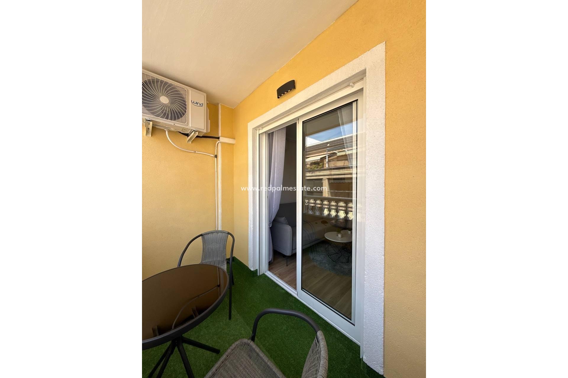Revente - Appartement -
Torrevieja - Playa del Cura