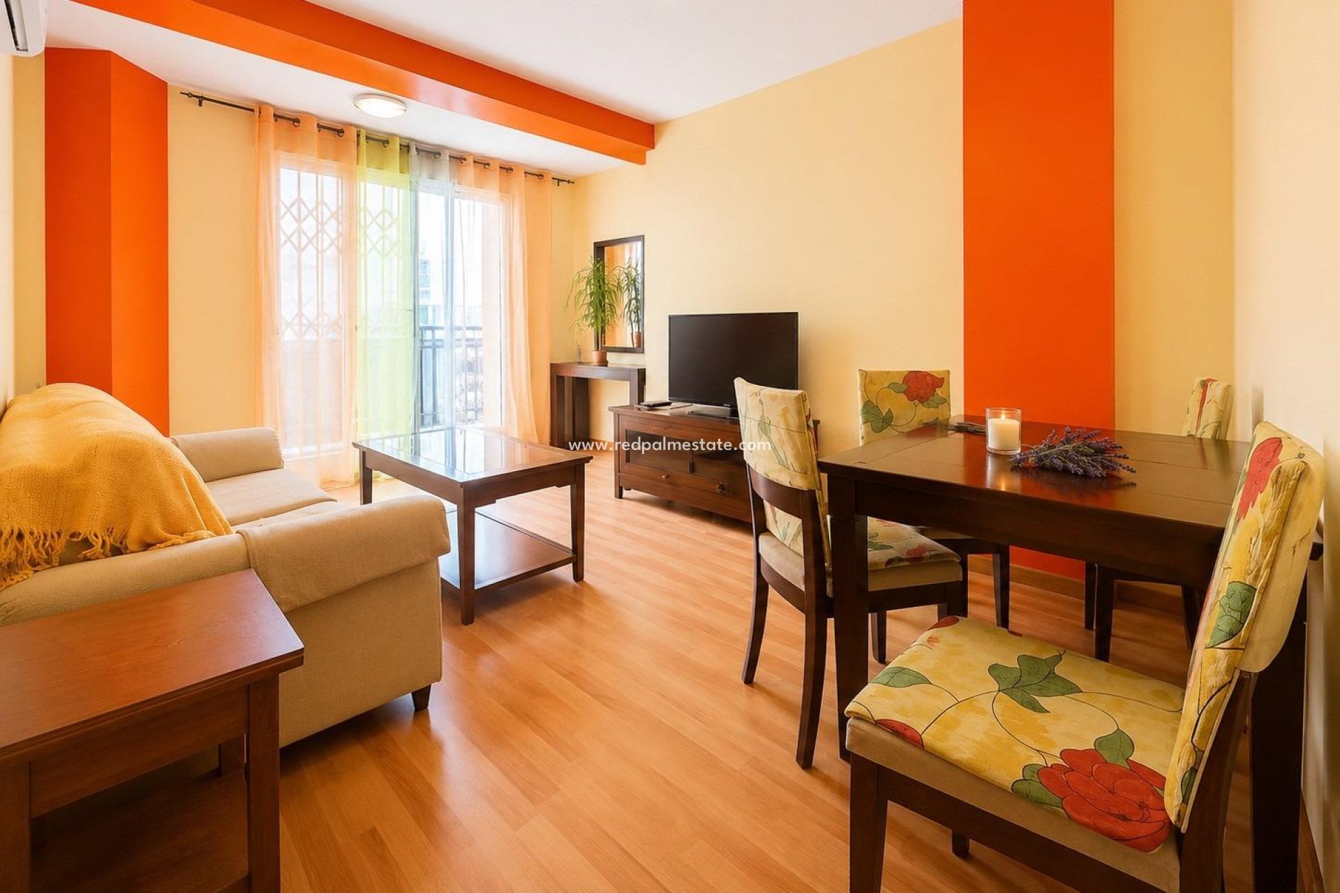 Revente - Appartement -
Torrevieja - Playa del Cura