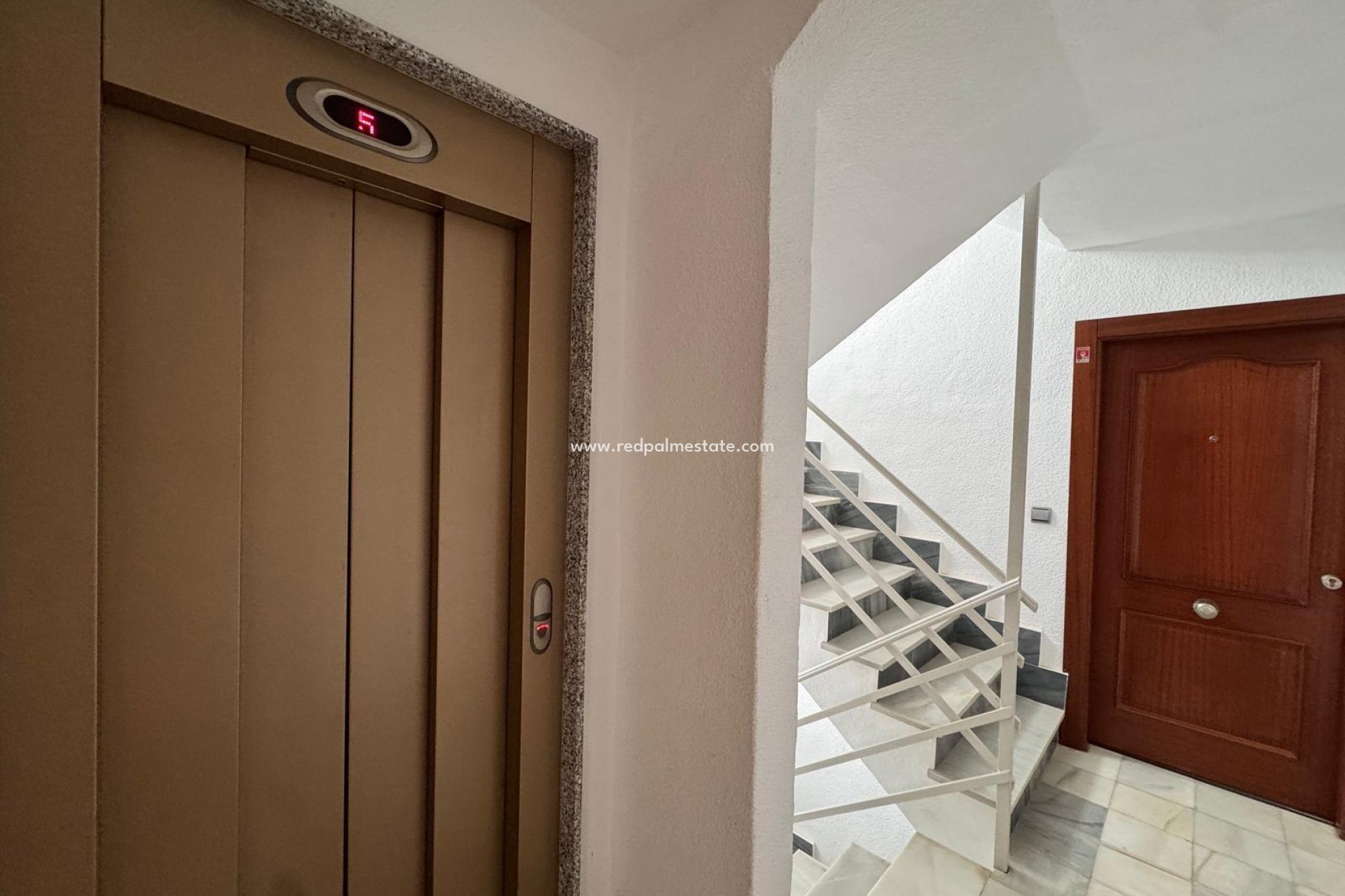Revente - Appartement -
Torrevieja - Playa del Cura