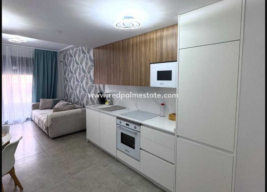 Revente - Appartement -
Torrevieja - Playa del Cura