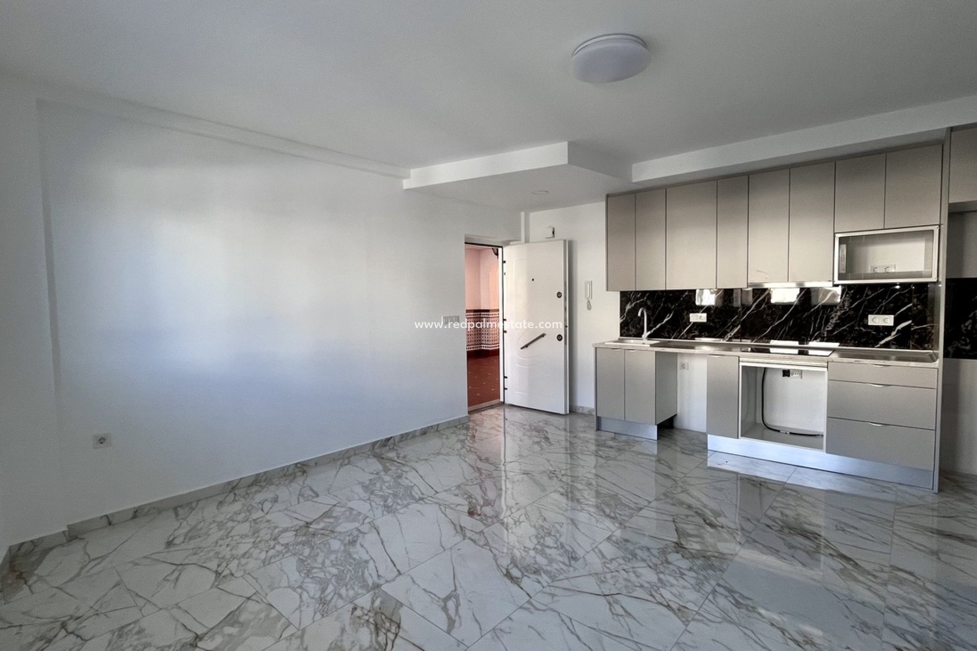 Revente - Appartement -
Torrevieja - PLAYA LOS LOCOS