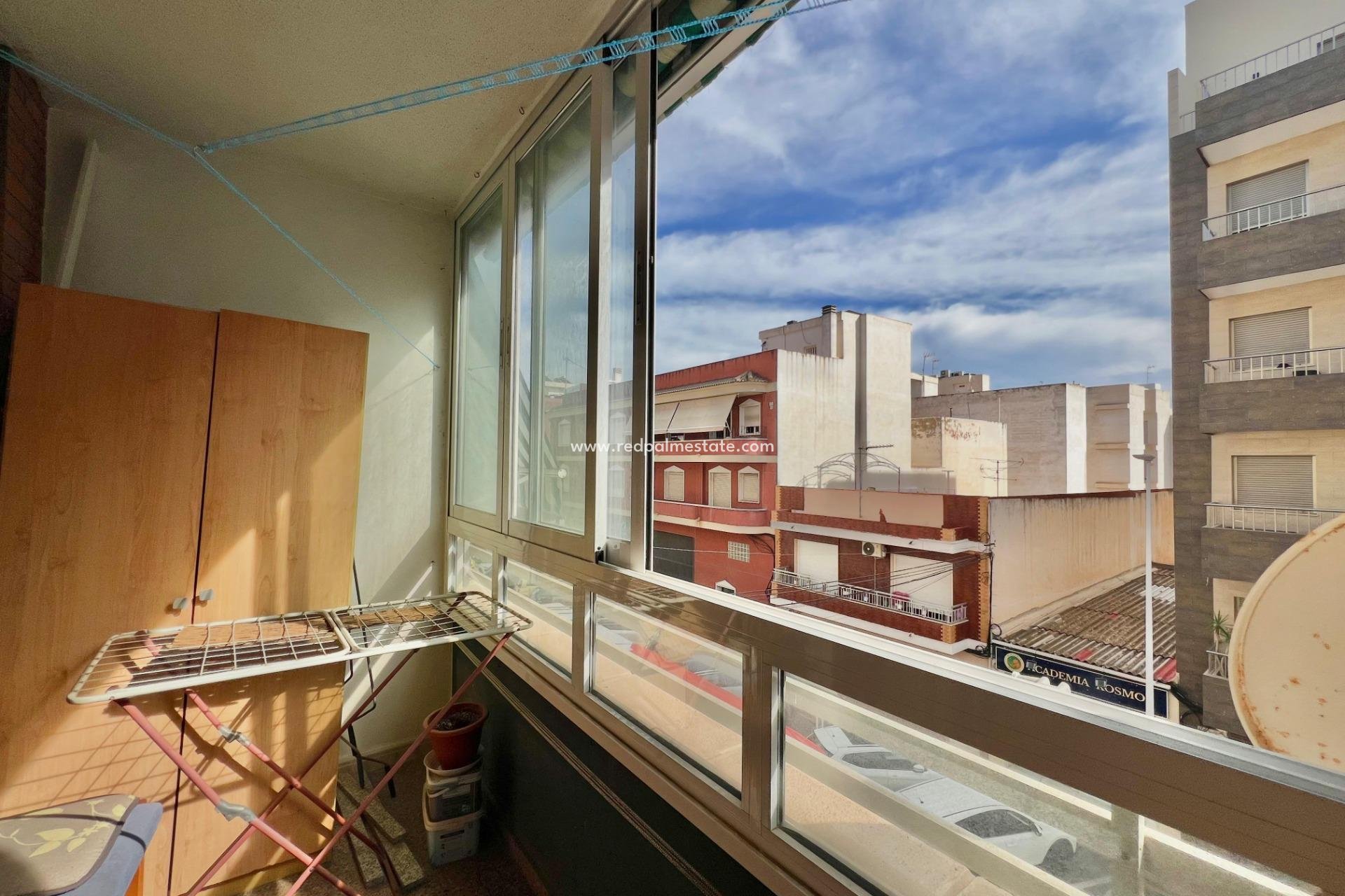 Revente - Appartement -
Torrevieja - Puerto Deportivo
