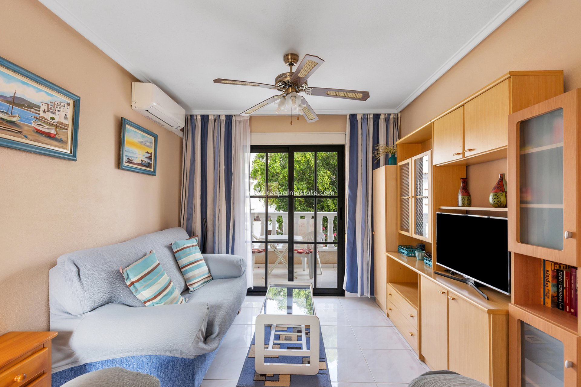 Revente - Appartement -
Torrevieja - Punta Prima Torrevieja