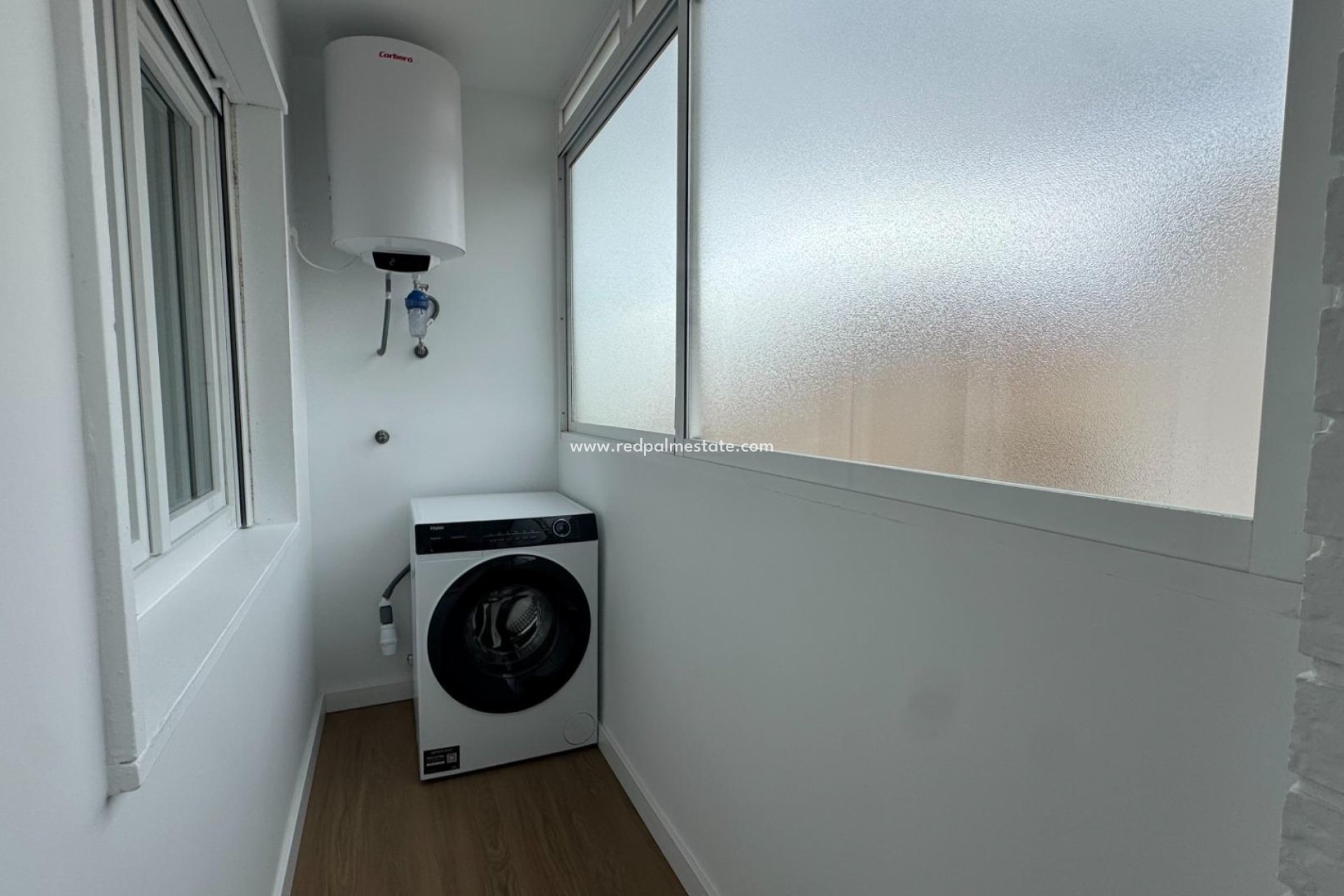Revente - Appartement -
Torrevieja - Punta prima