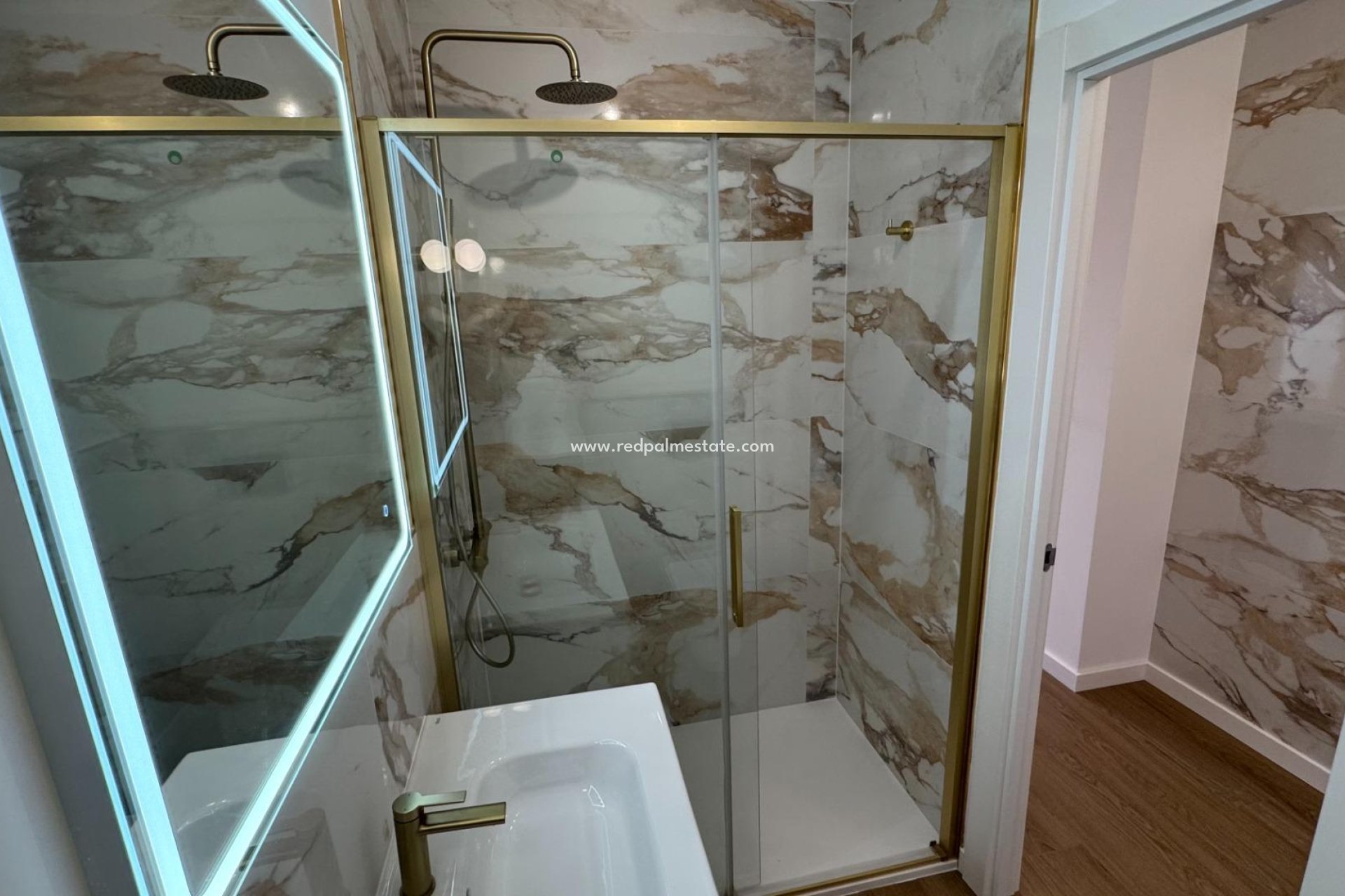 Revente - Appartement -
Torrevieja - Punta prima