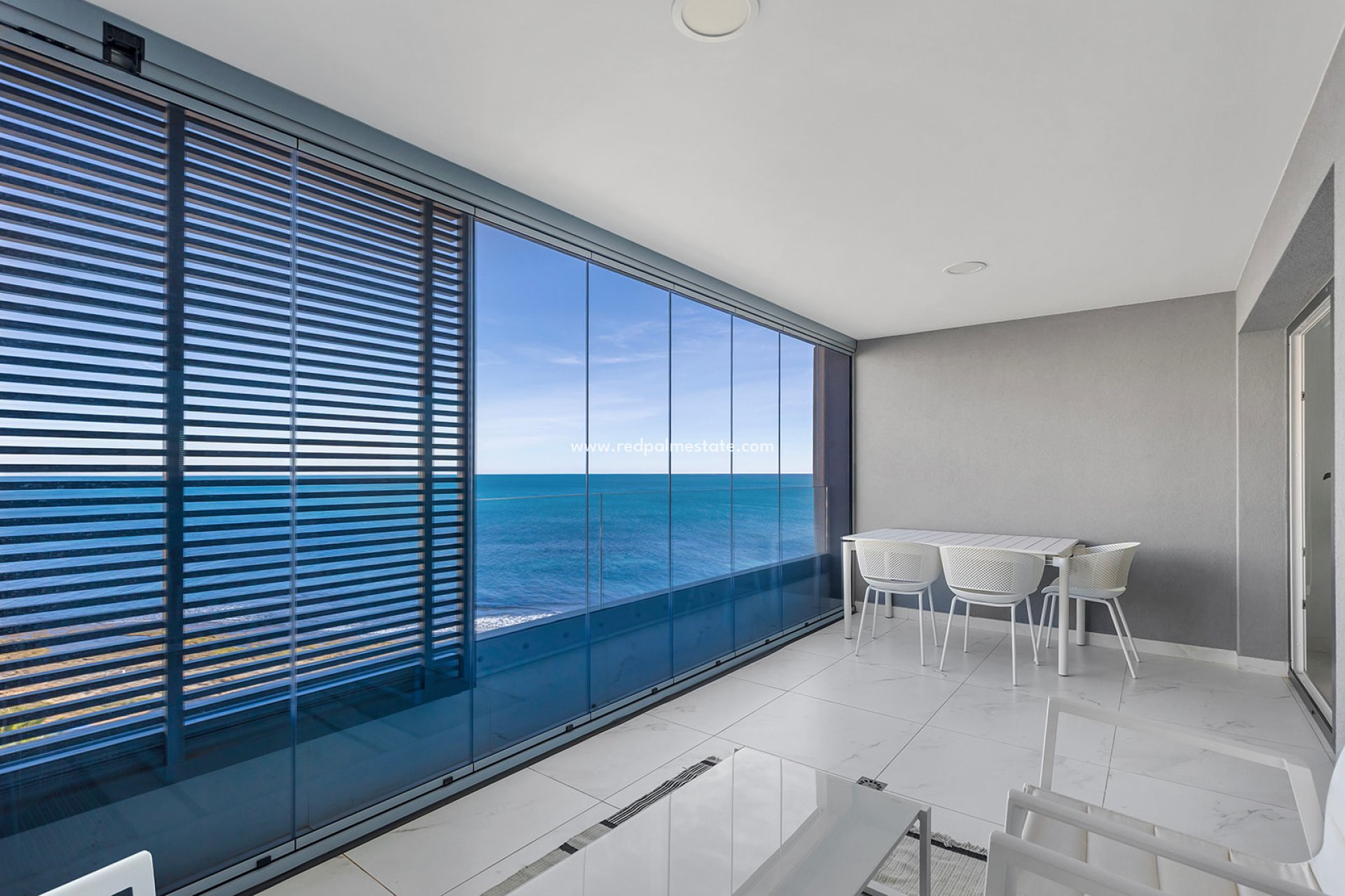 Revente - Appartement -
Torrevieja - Punta prima