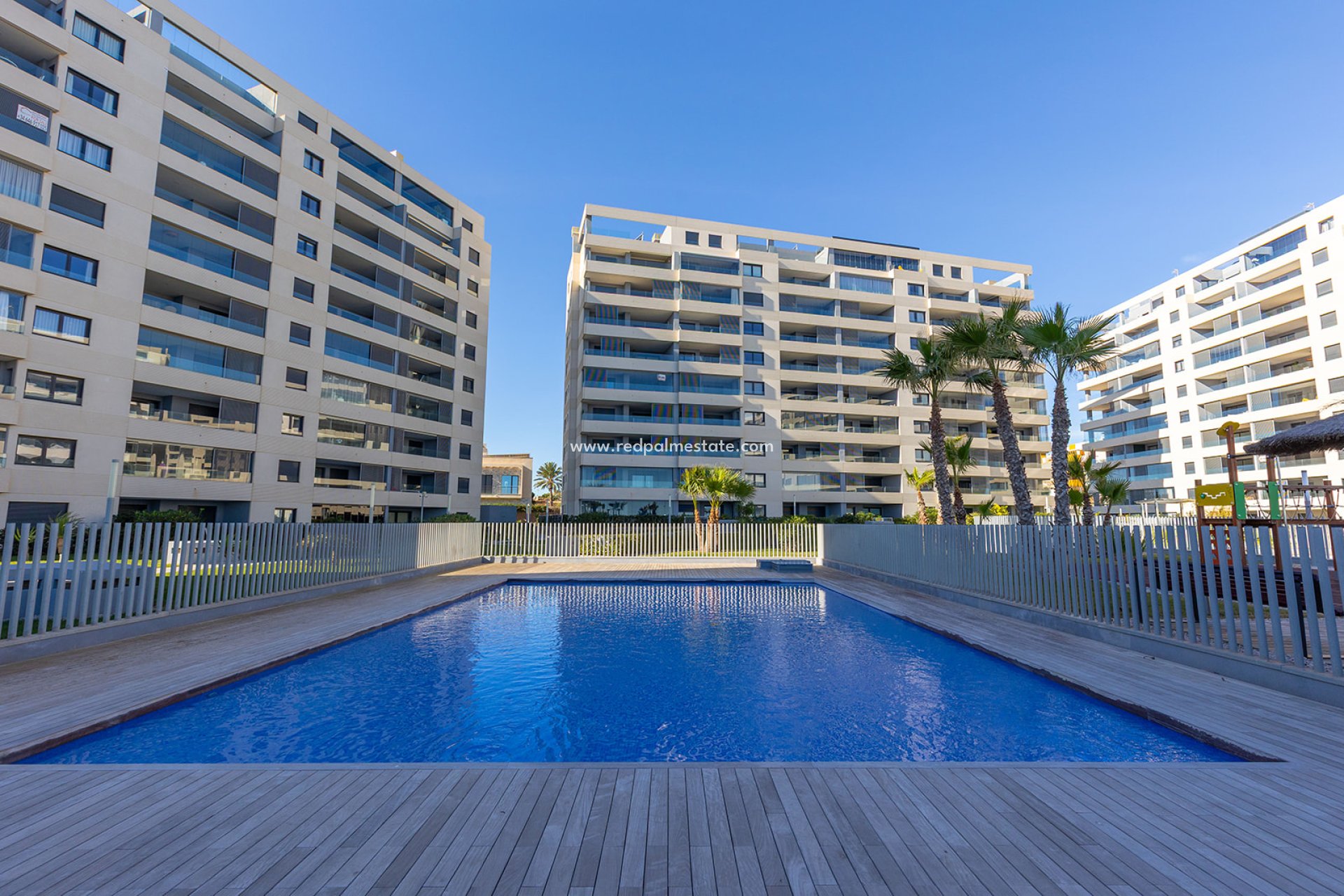 Revente - Appartement -
Torrevieja - Punta prima