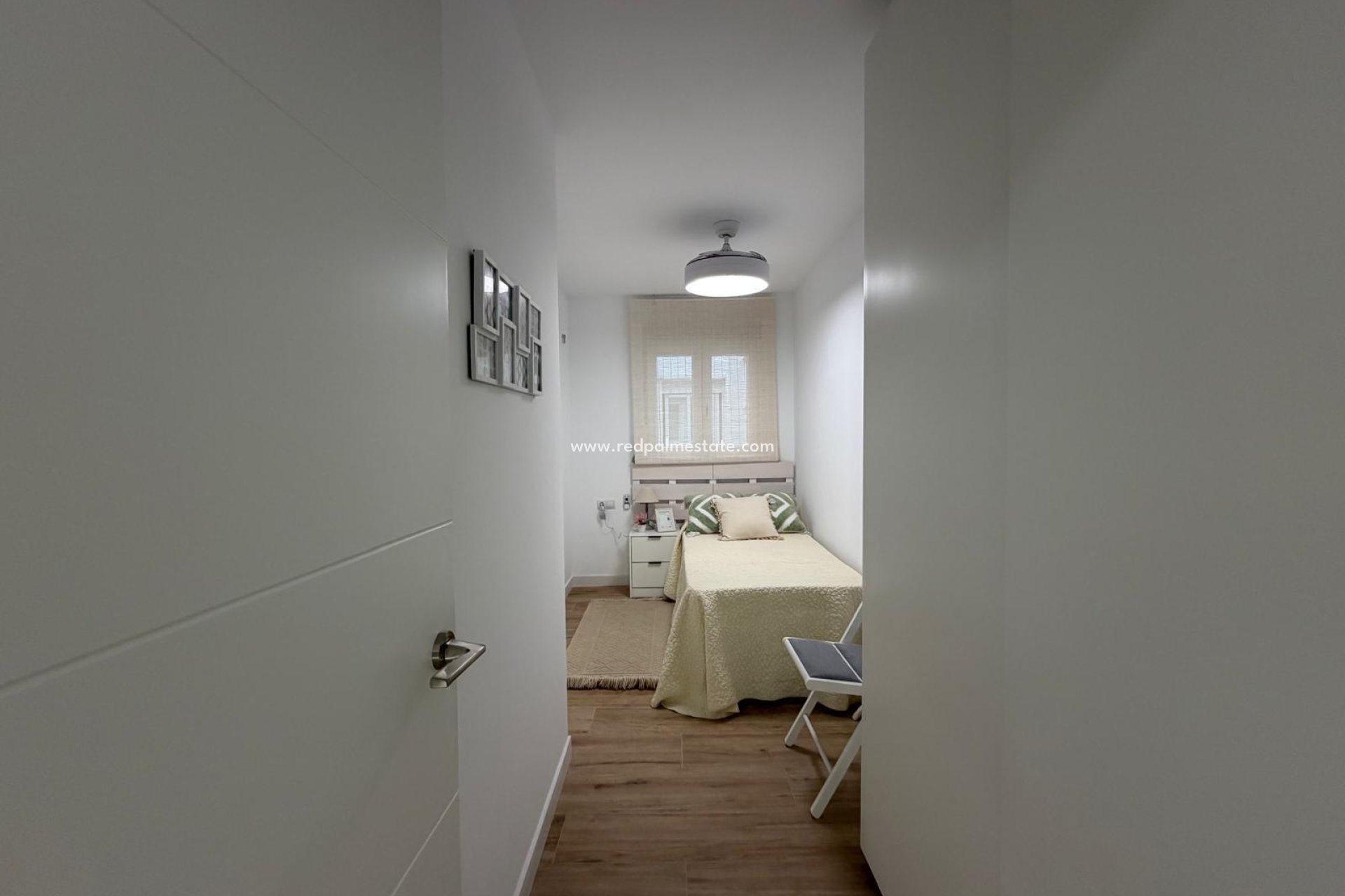 Revente - Appartement -
Torrevieja - Punta prima